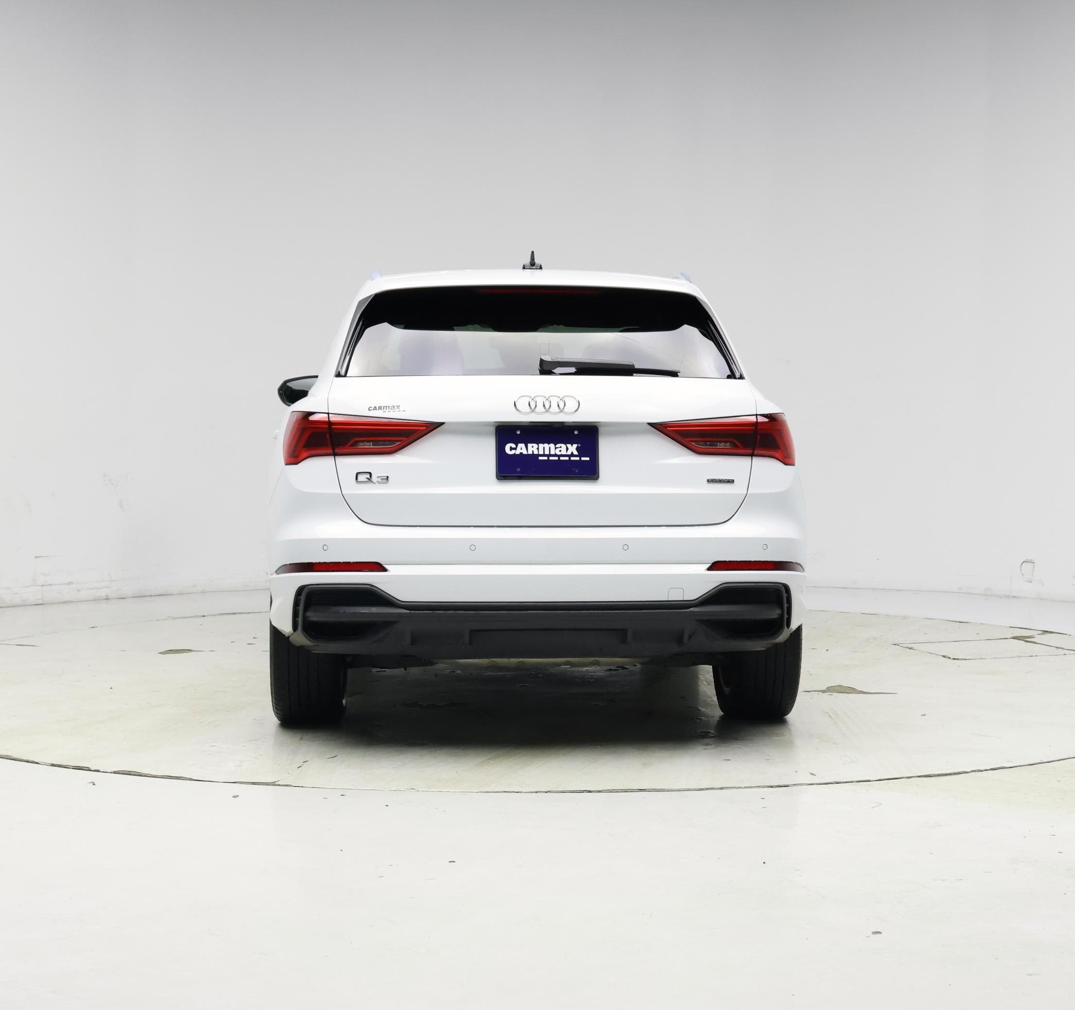 Thumbnail: 2023 Audi Q3 - 6