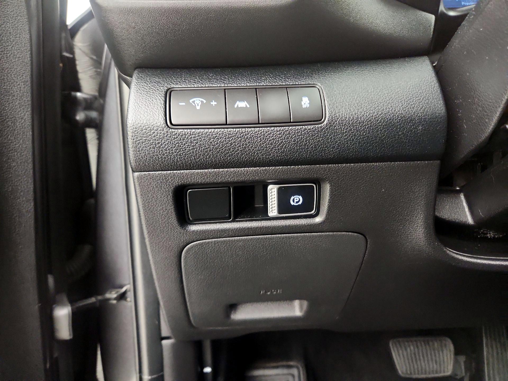 Thumbnail: 2022 Hyundai Santa Fe - 13