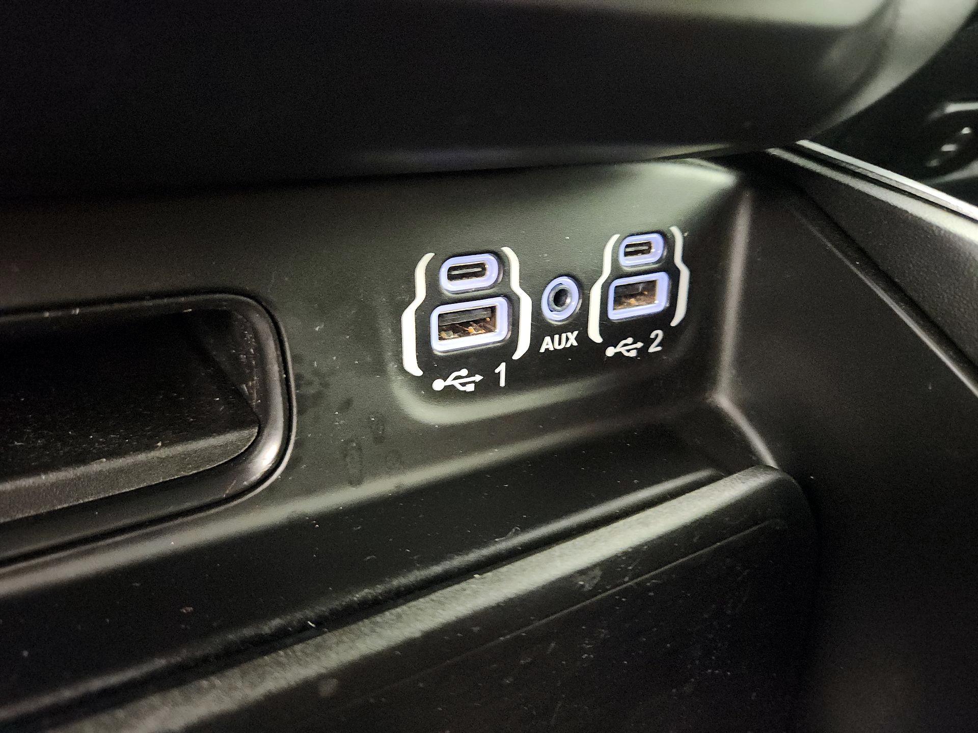 Thumbnail: 2020 RAM 1500 - 18