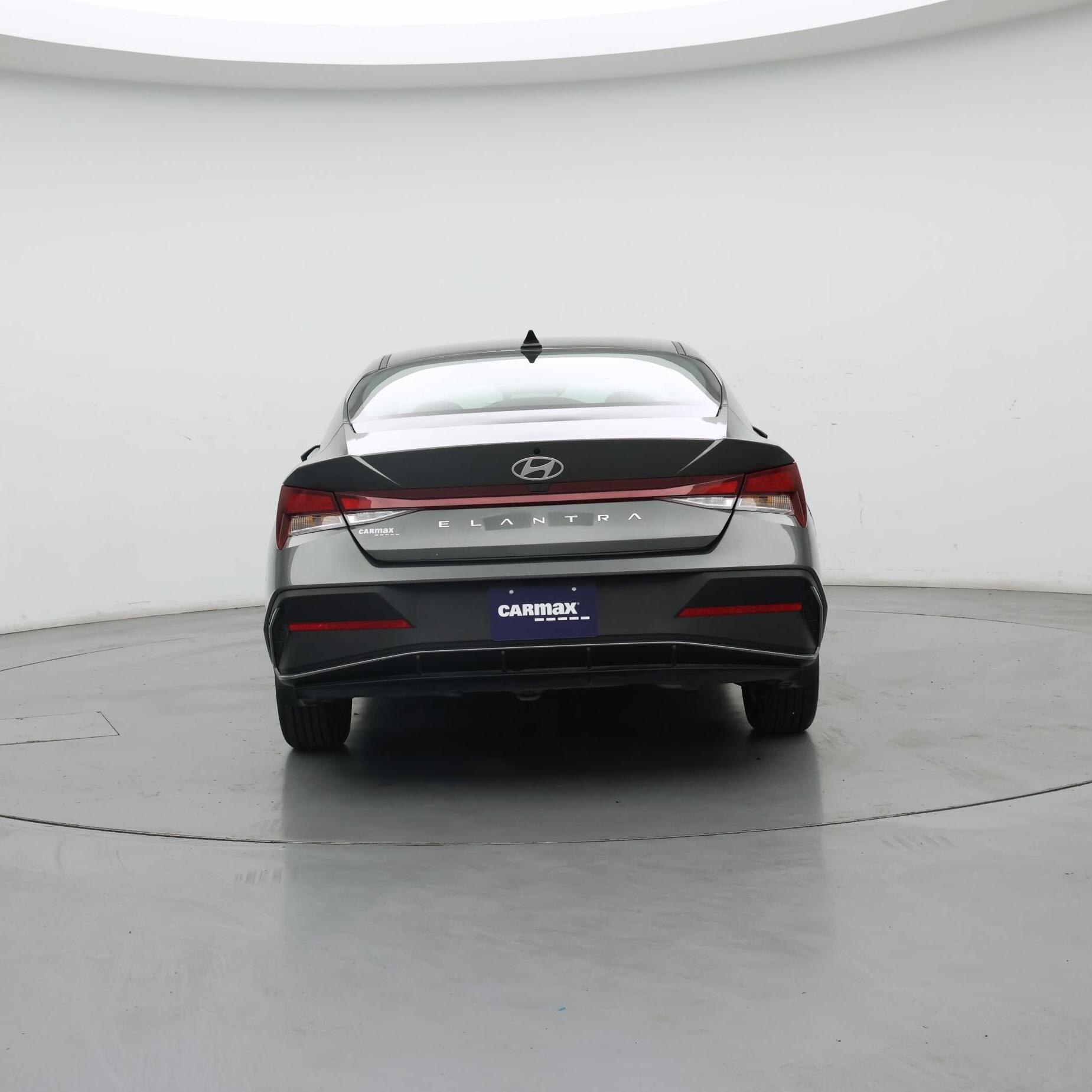 Thumbnail: 2025 Hyundai Elantra - 6