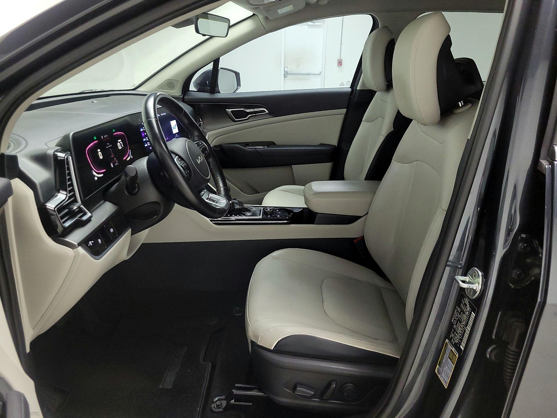 Thumbnail: 2023 Kia Sportage - 11