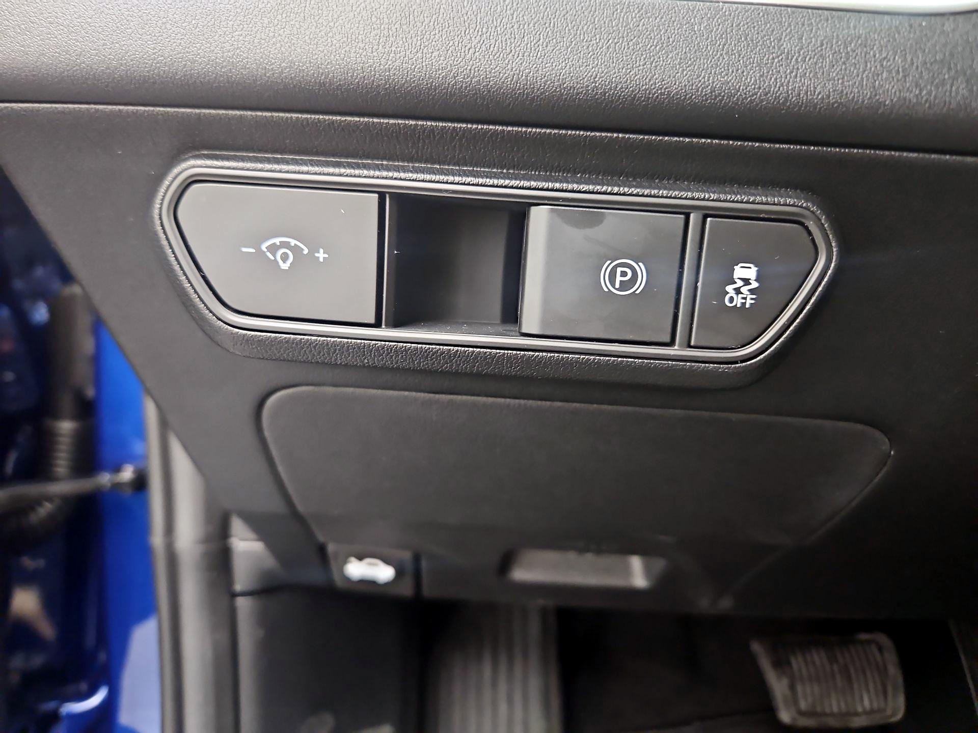 Thumbnail: 2025 Kia K4 - 13