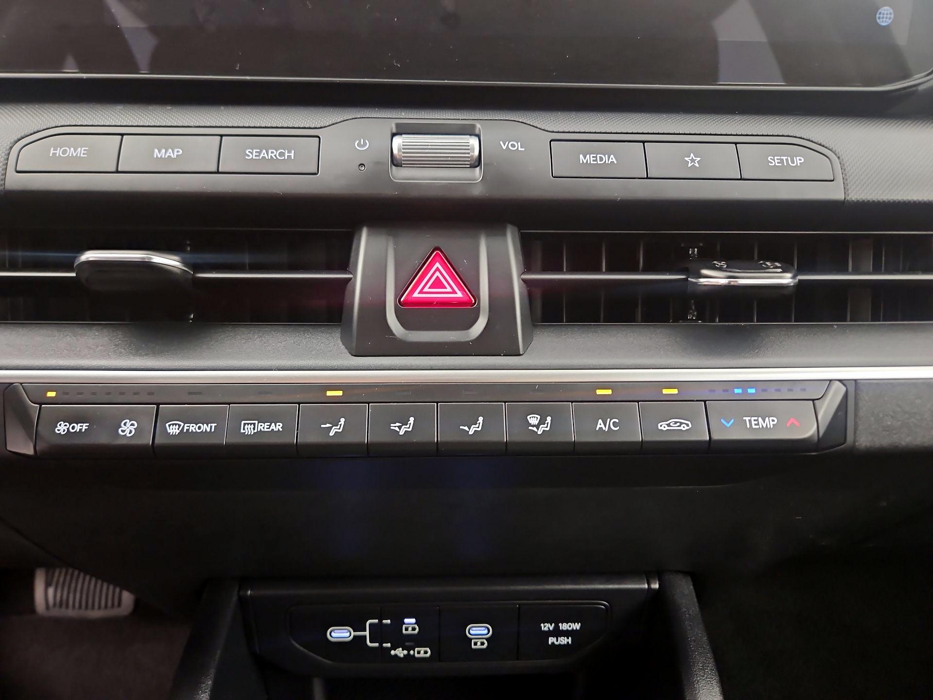 Thumbnail: 2025 Kia K4 - 16