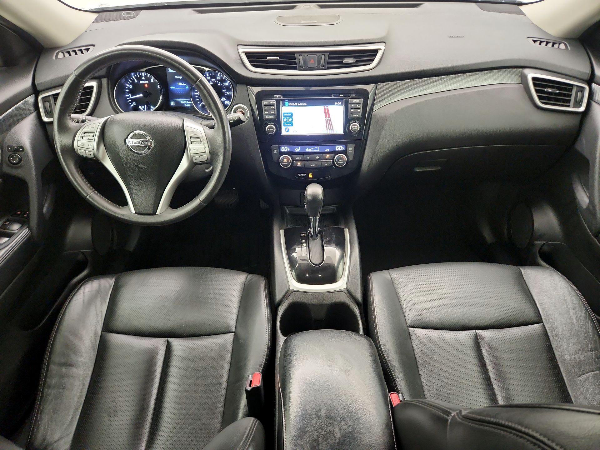 Thumbnail: 2015 Nissan Rogue - 9