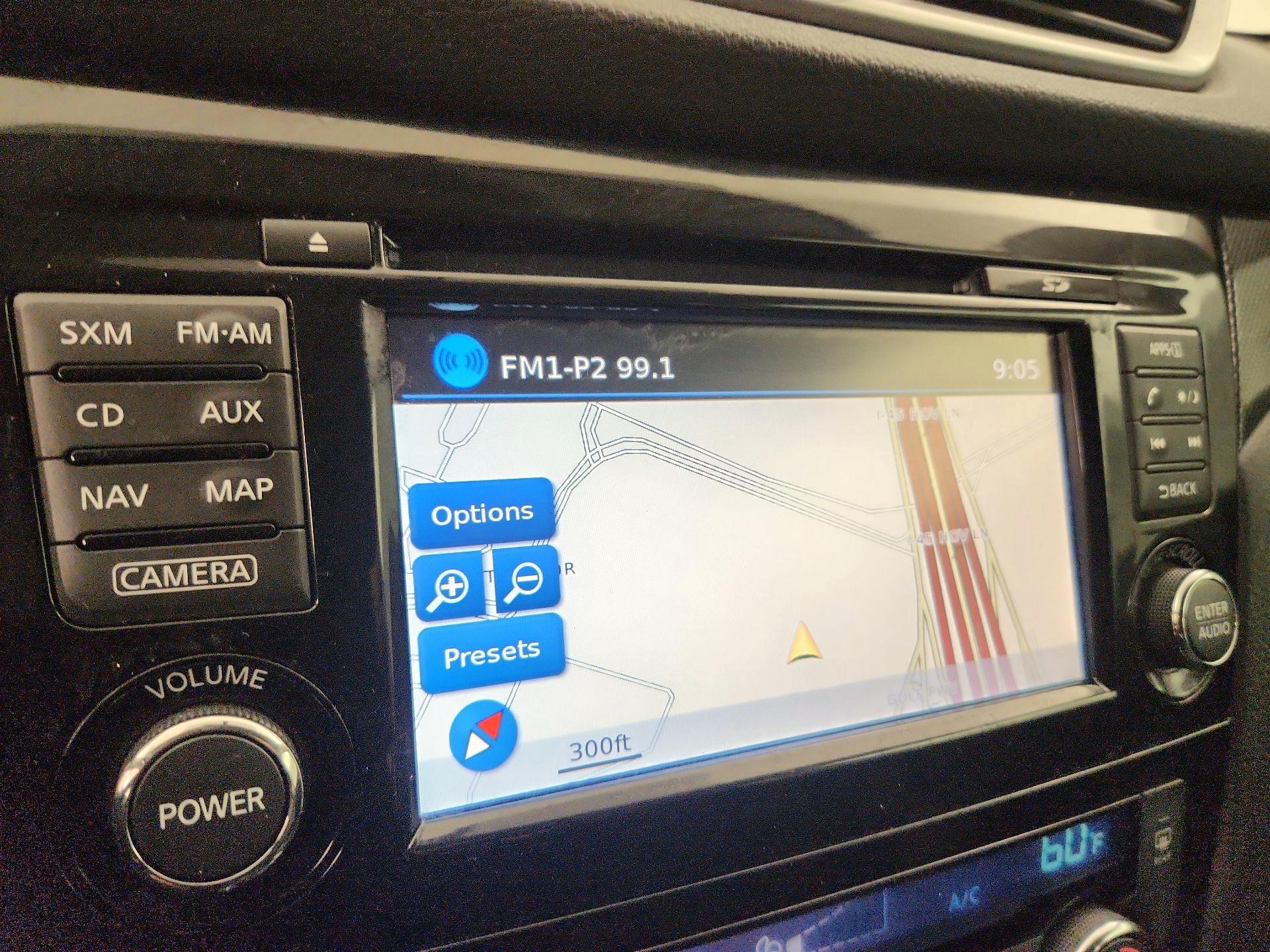 Thumbnail: 2015 Nissan Rogue - 14