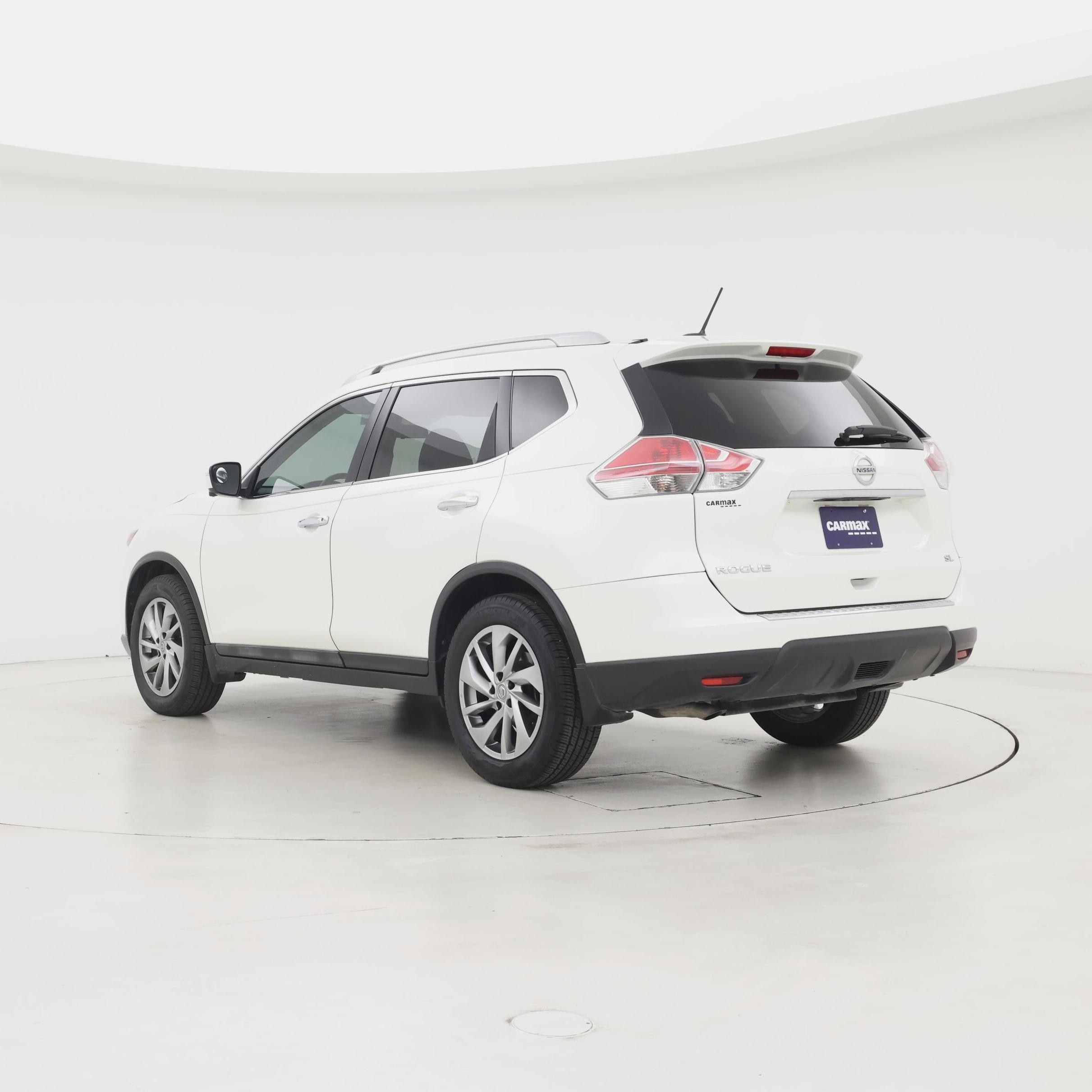 Thumbnail: 2015 Nissan Rogue - 2