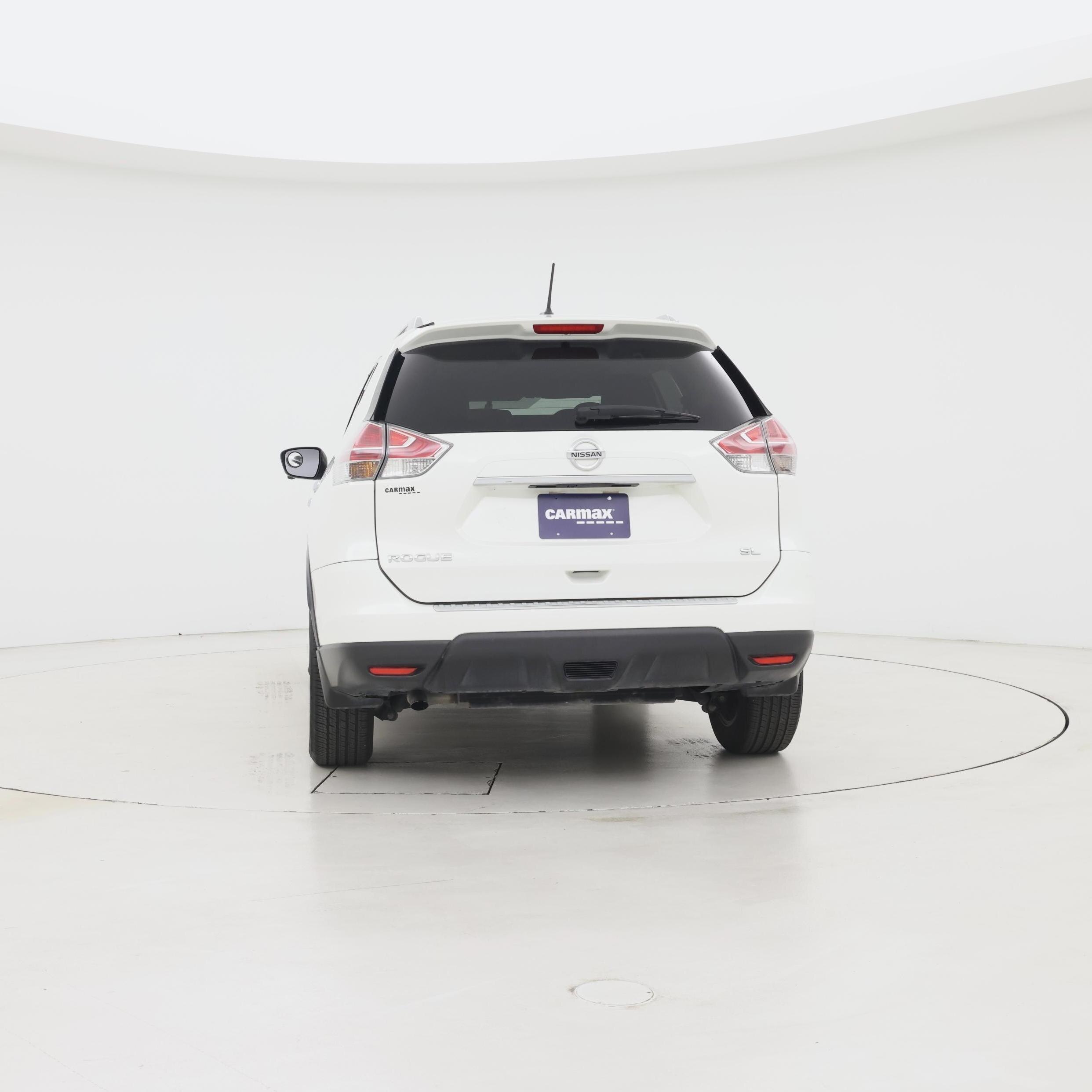 Thumbnail: 2015 Nissan Rogue - 6