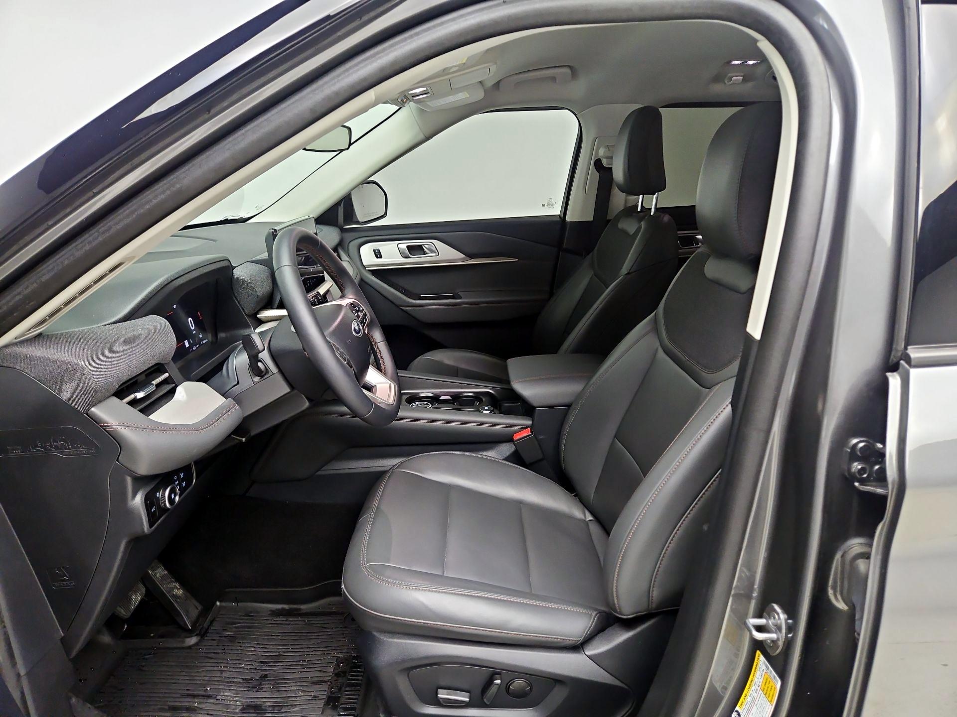 Thumbnail: 2025 Ford Explorer - 11