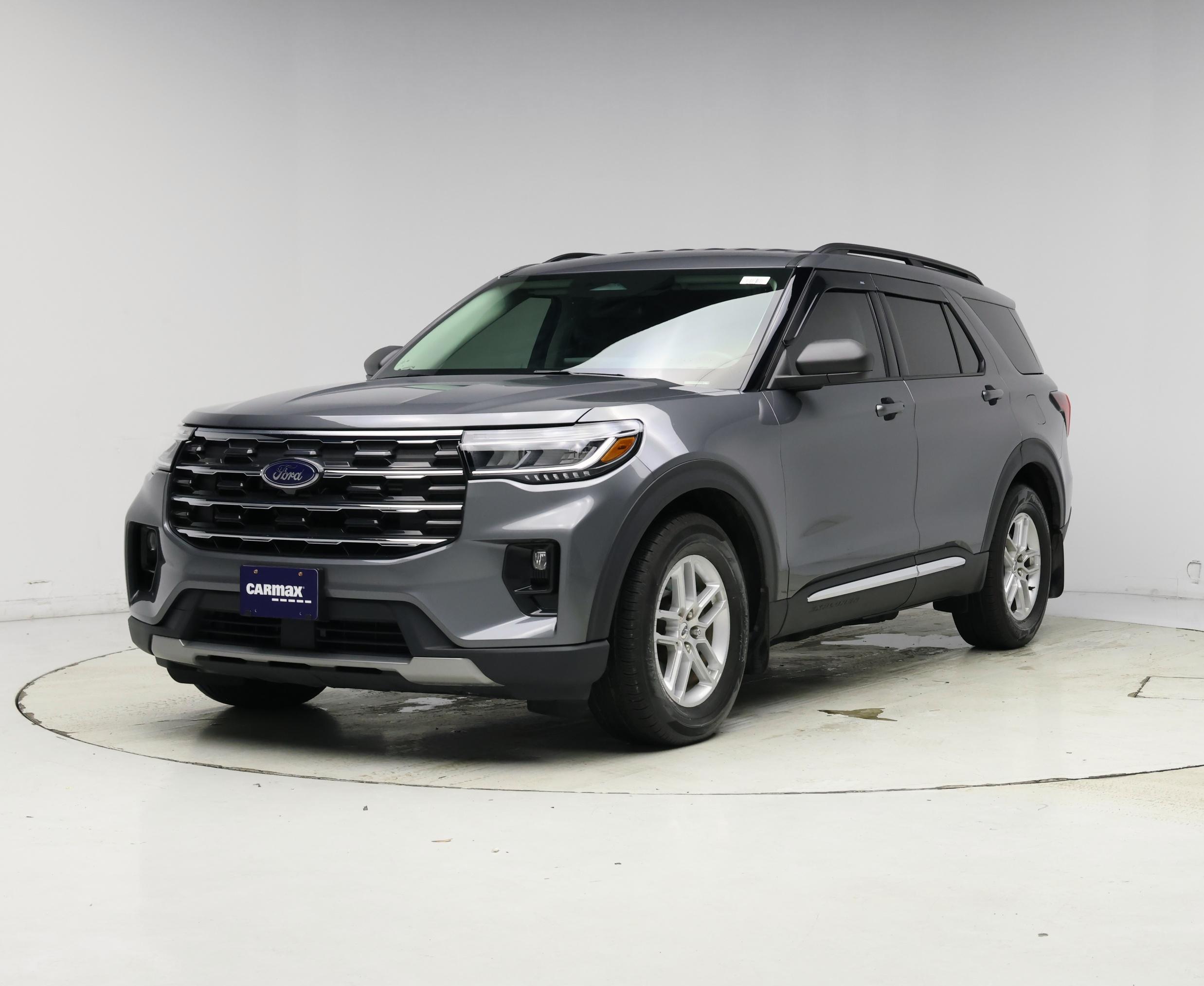 Thumbnail: 2025 Ford Explorer - 4