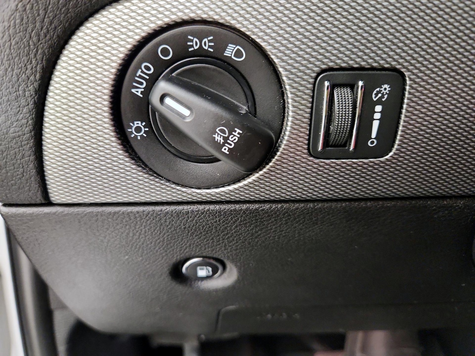 2020 Dodge Durango R/T - Photo 14