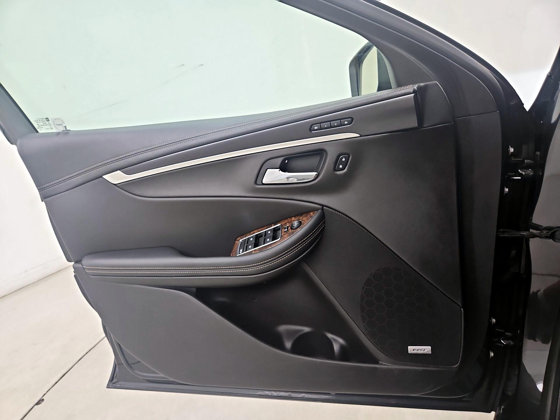 Thumbnail: 2015 Chevrolet Impala - 10