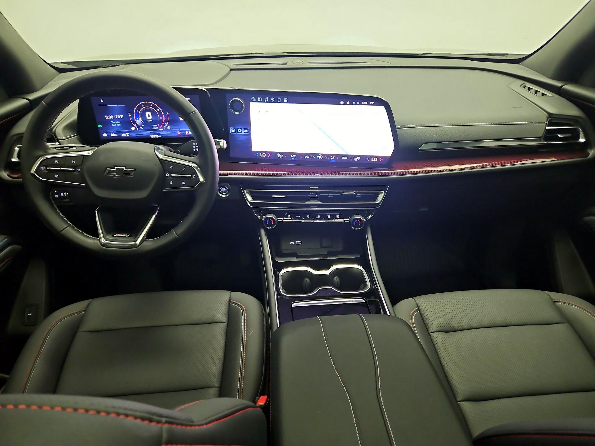 Thumbnail: 2025 Chevrolet Traverse - 9
