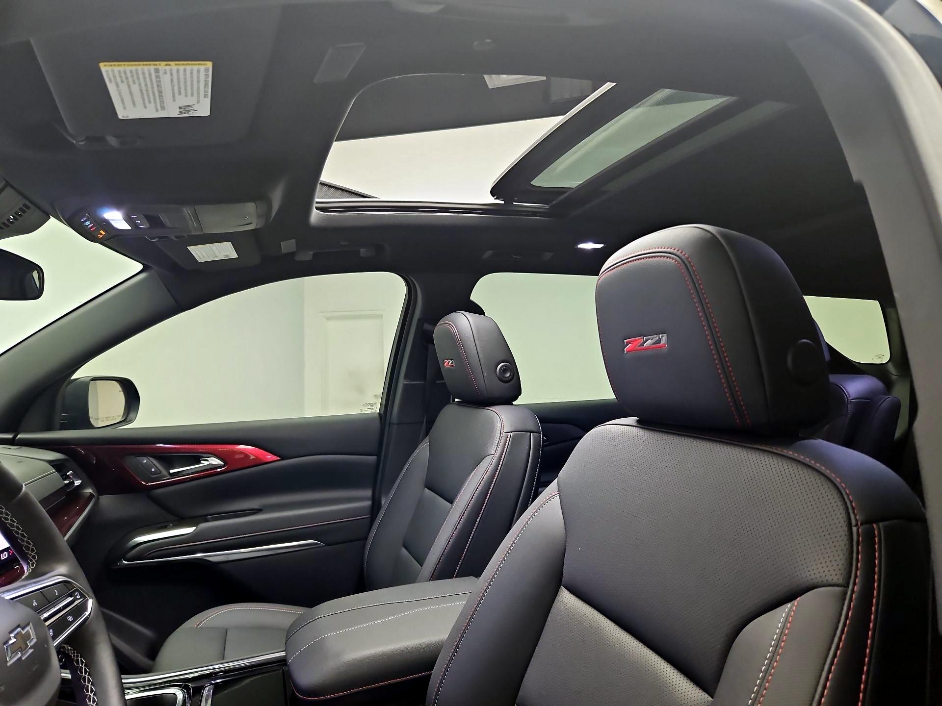 Thumbnail: 2025 Chevrolet Traverse - 20