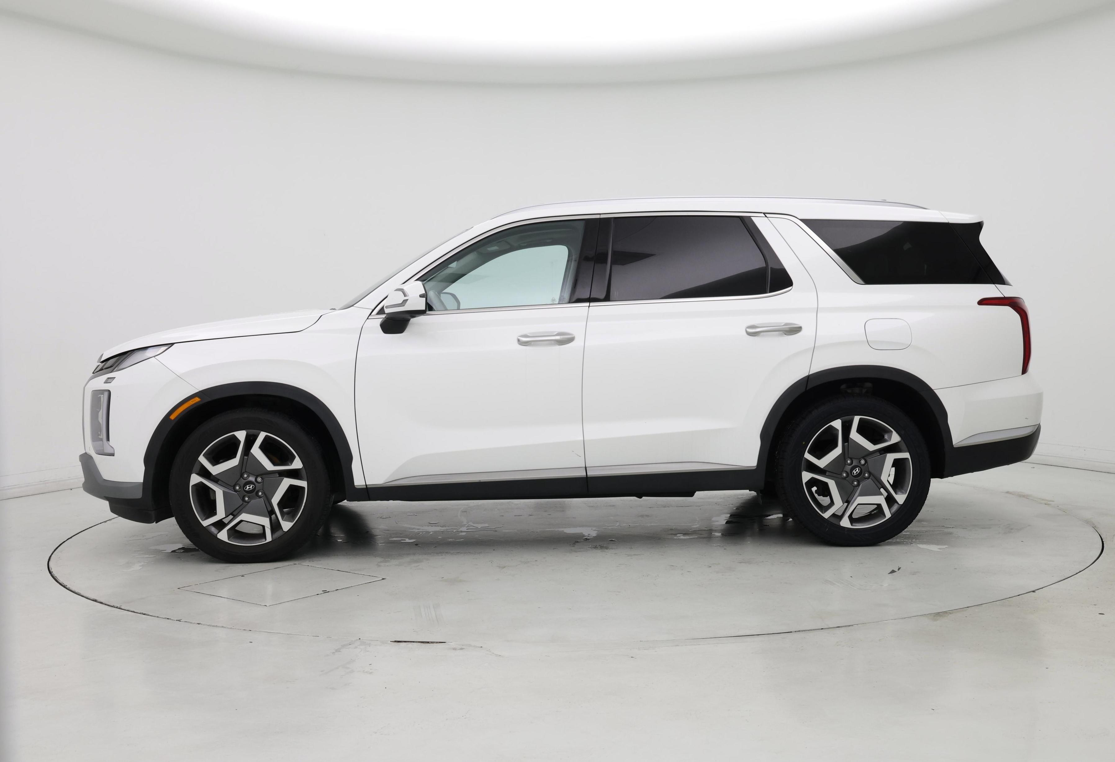 Thumbnail: 2023 Hyundai Palisade - 3