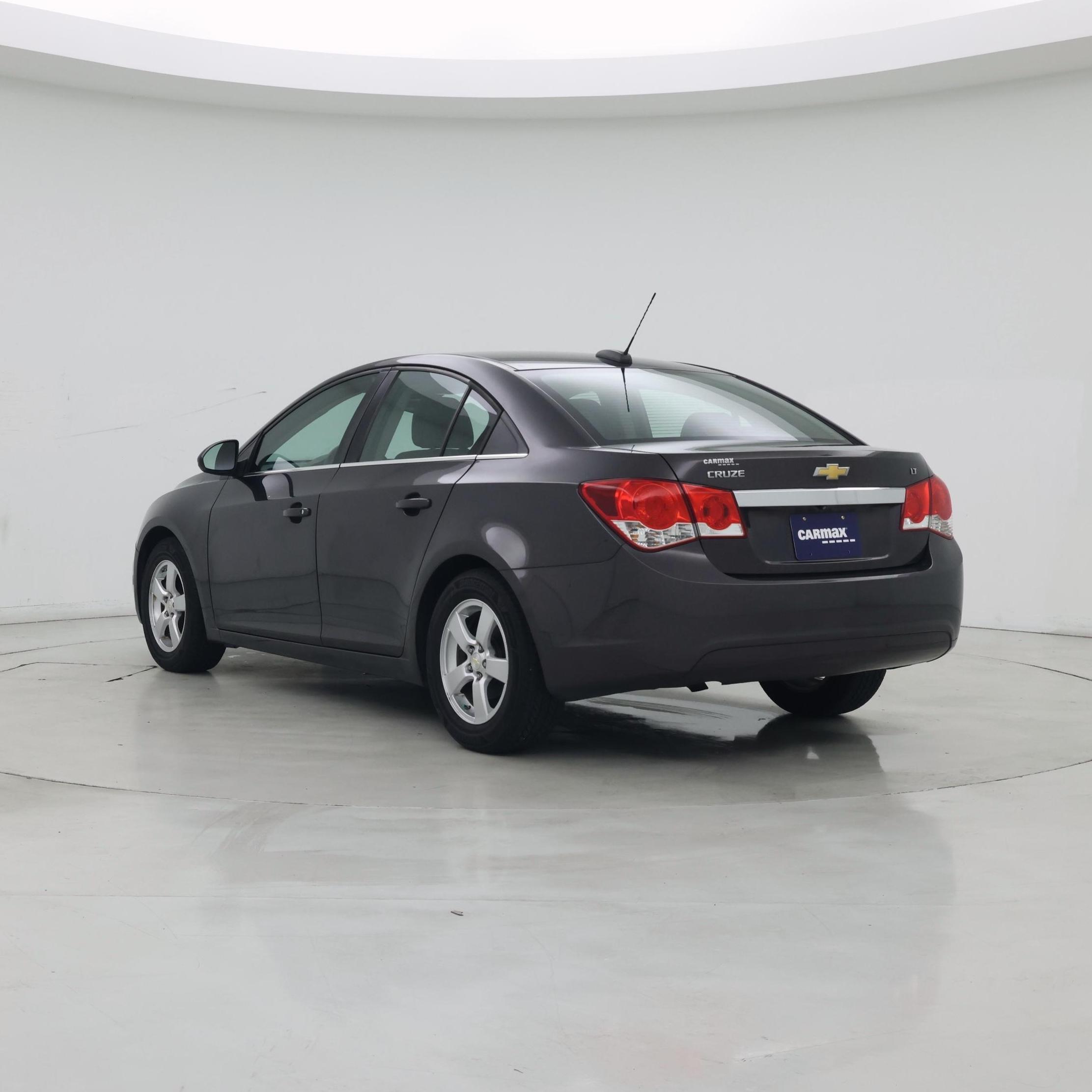 Thumbnail: 2016 Chevrolet Cruze - 2