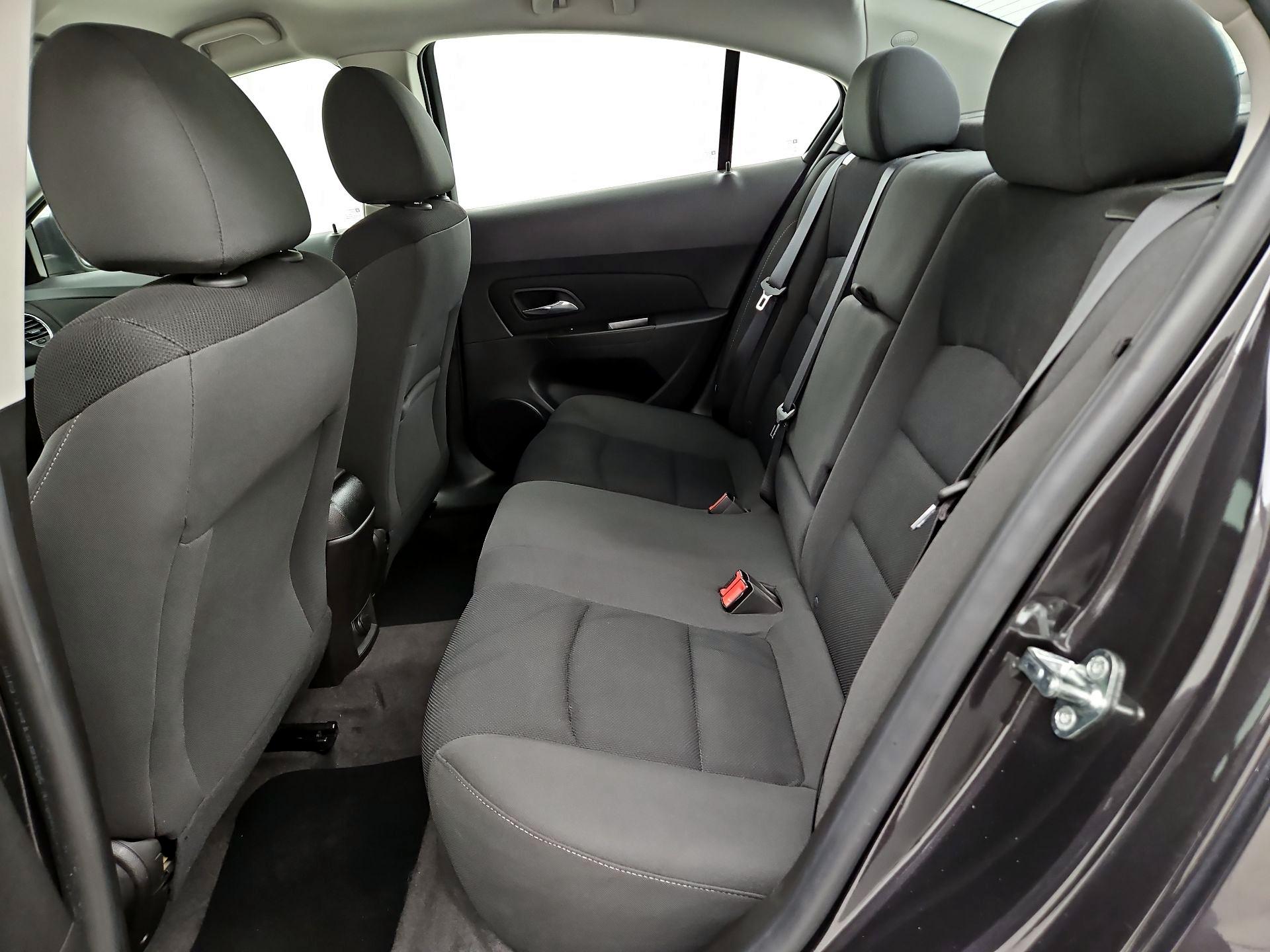 Thumbnail: 2016 Chevrolet Cruze - 19