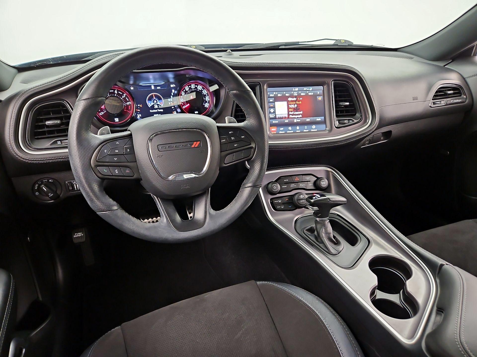 Thumbnail: 2022 Dodge Challenger - 9