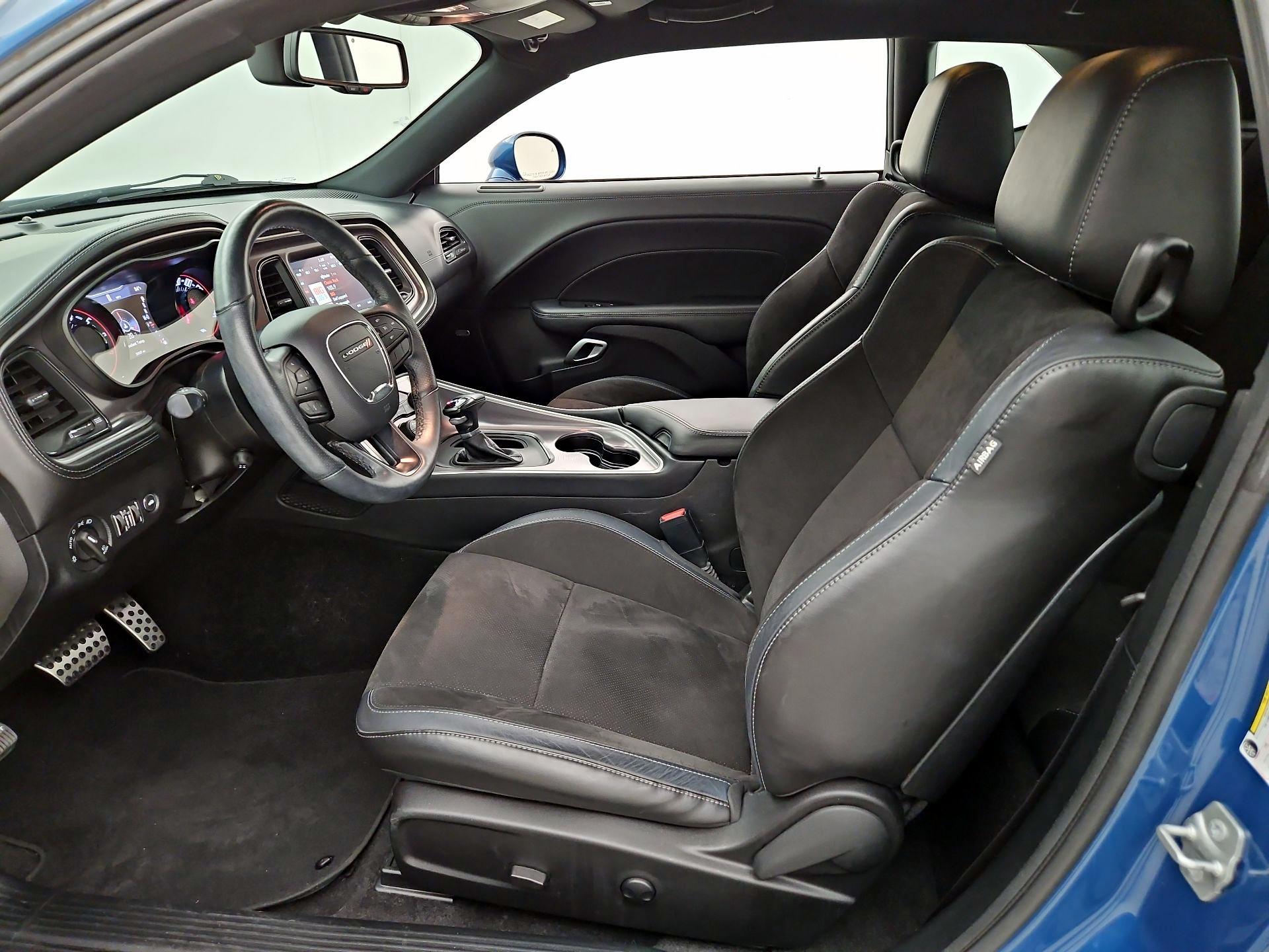 Thumbnail: 2022 Dodge Challenger - 11
