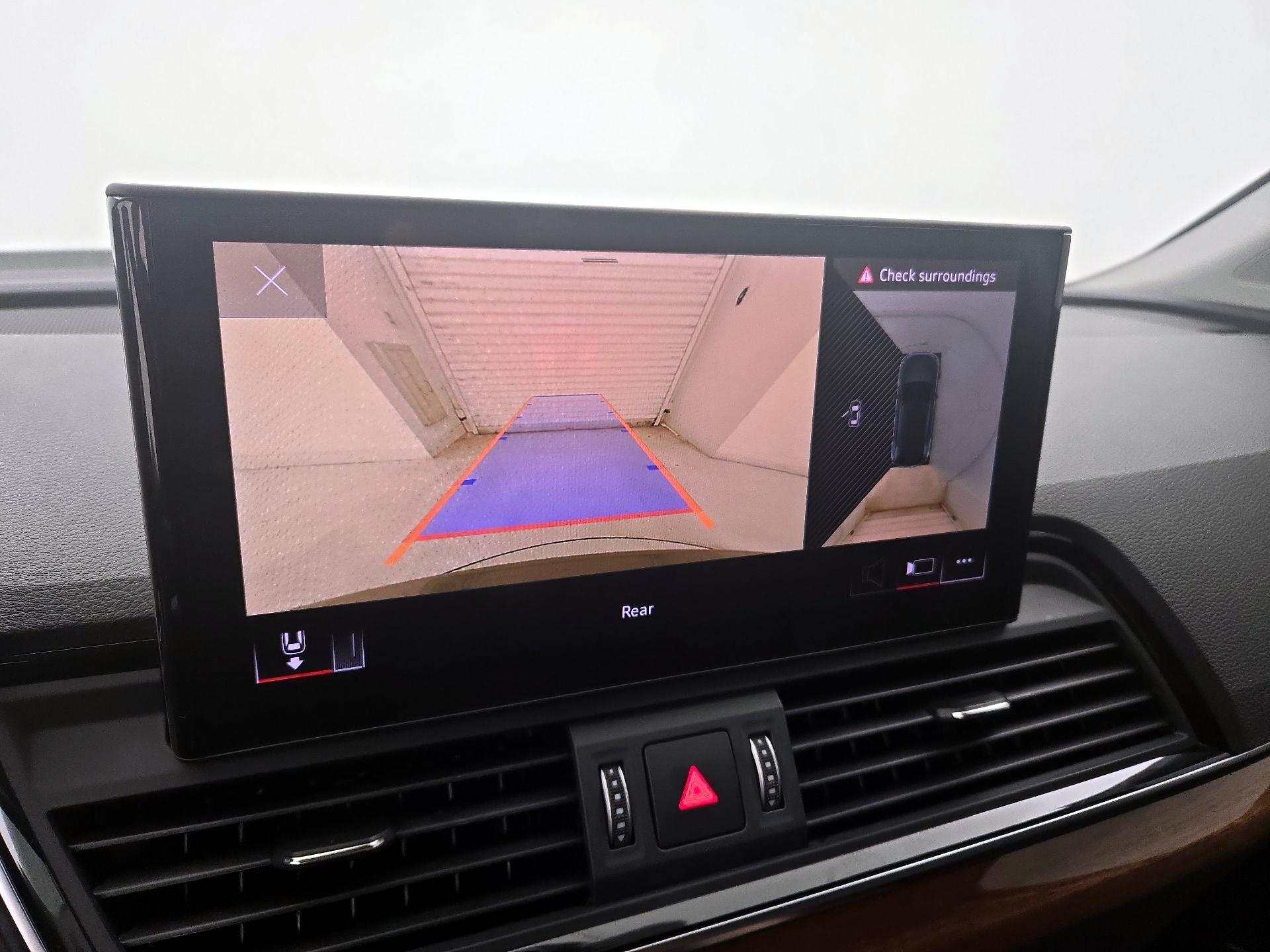 Thumbnail: 2023 Audi Q5 - 15