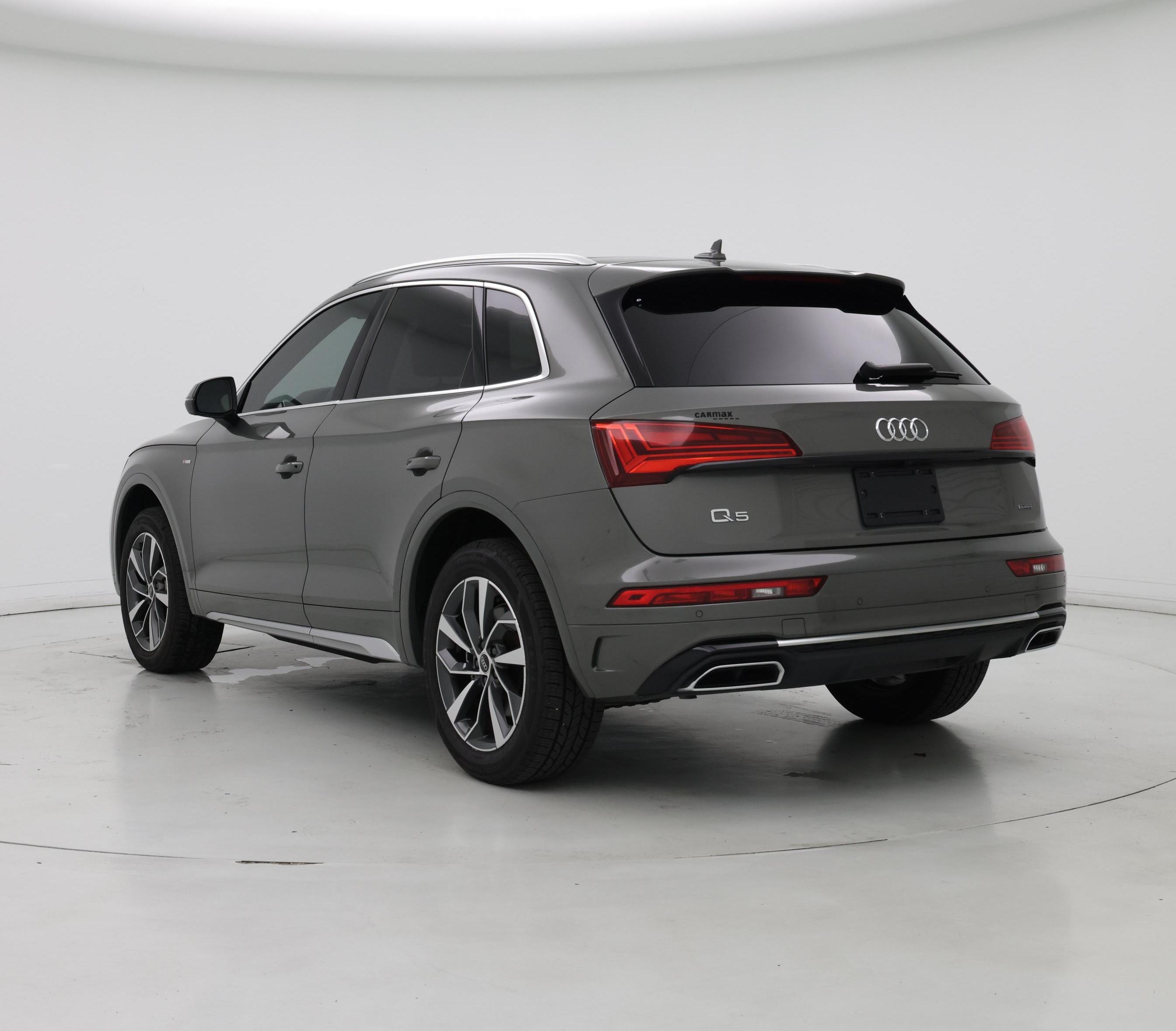 Thumbnail: 2023 Audi Q5 - 2
