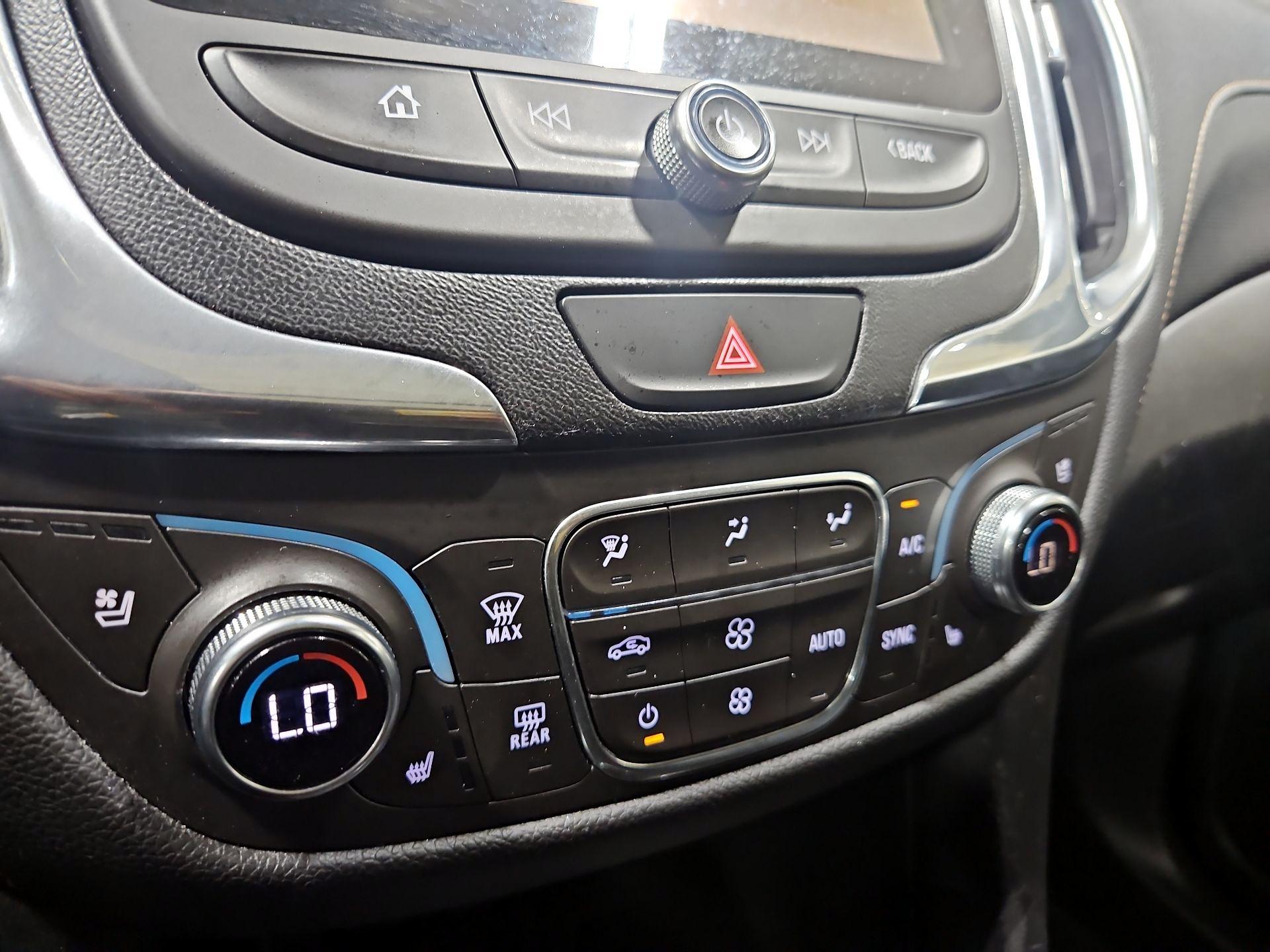 Thumbnail: 2018 Chevrolet Equinox - 17