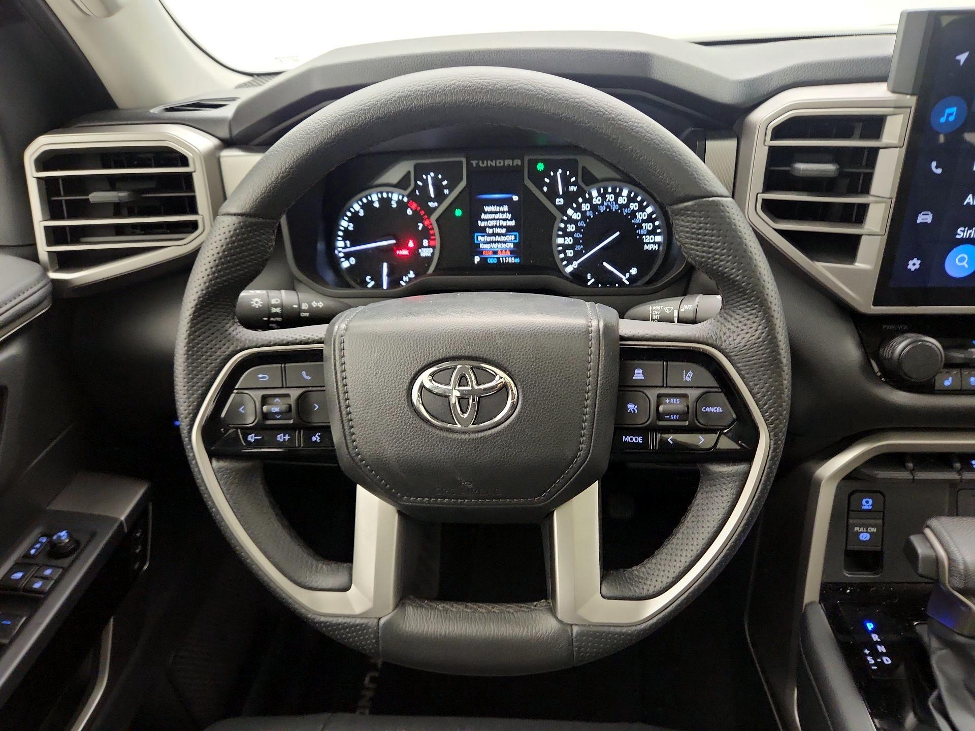 Thumbnail: 2023 Toyota Tundra - 10