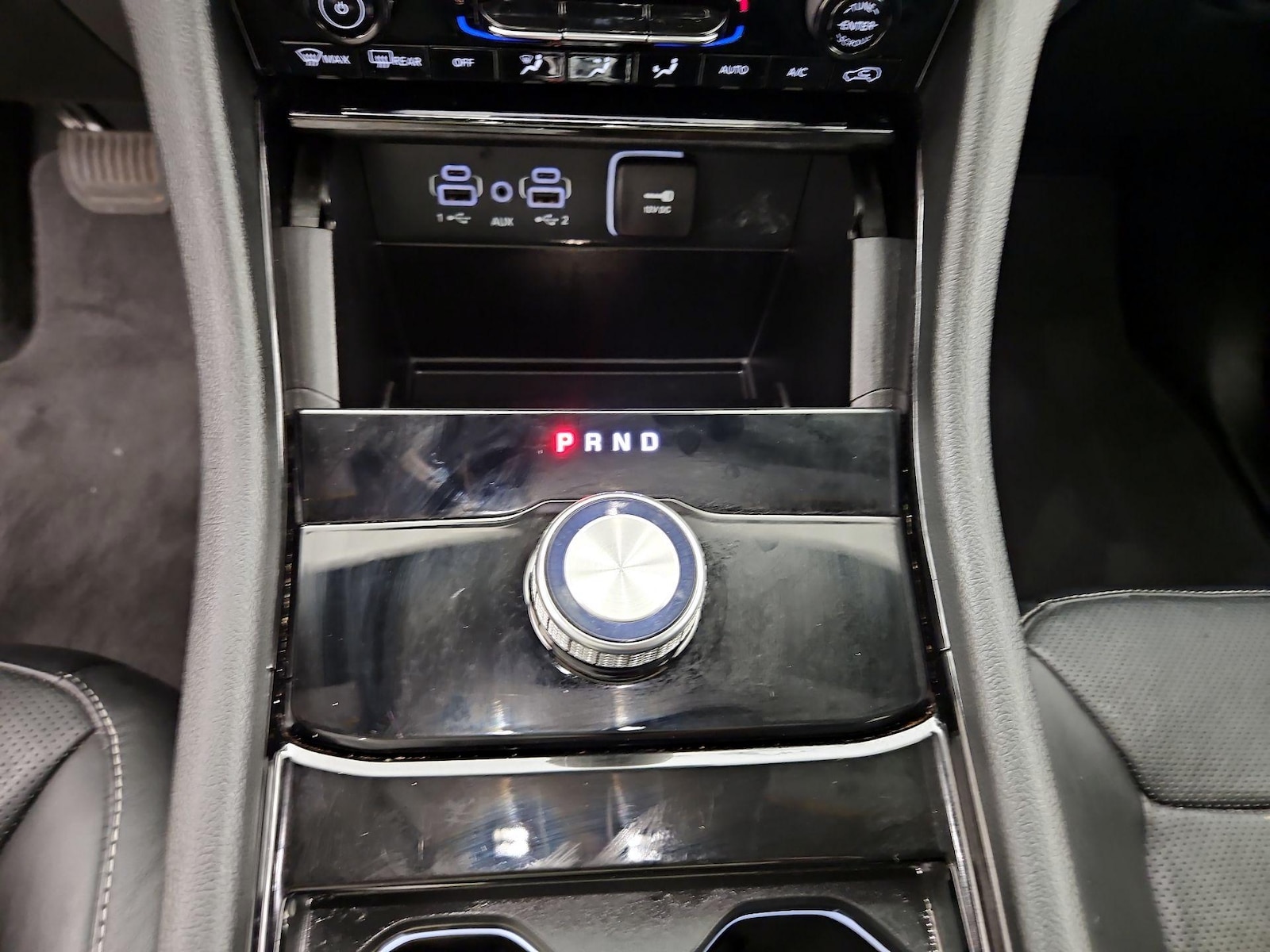 2023 Jeep Grand Cherokee Overland - Photo 19