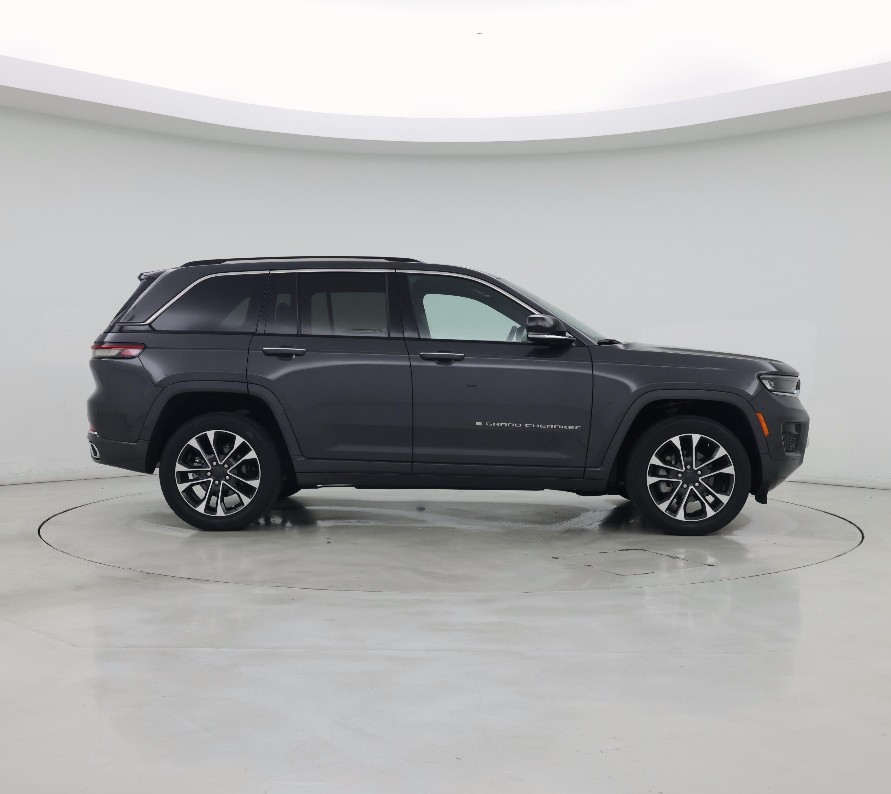 Thumbnail: 2023 Jeep Grand Cherokee - 7