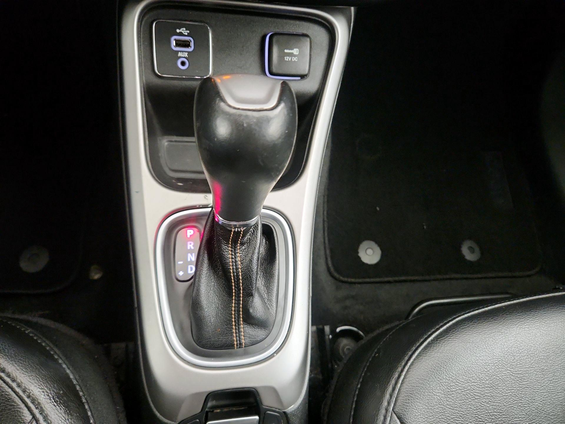 Thumbnail: 2018 Jeep Compass - 15