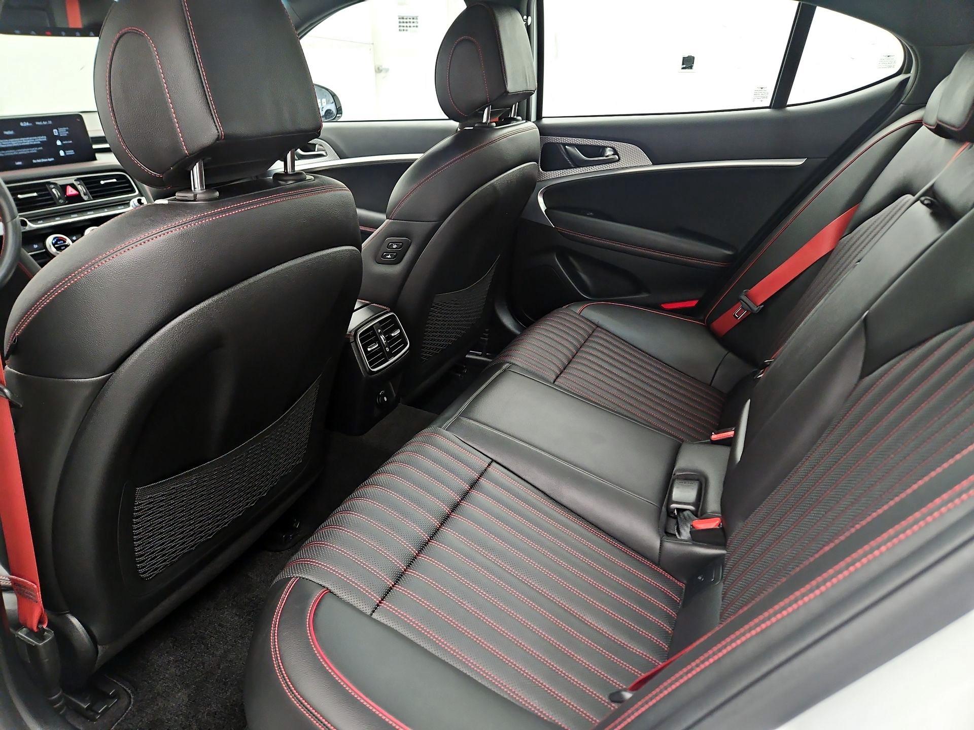 Thumbnail: 2023 Genesis G70 - 18