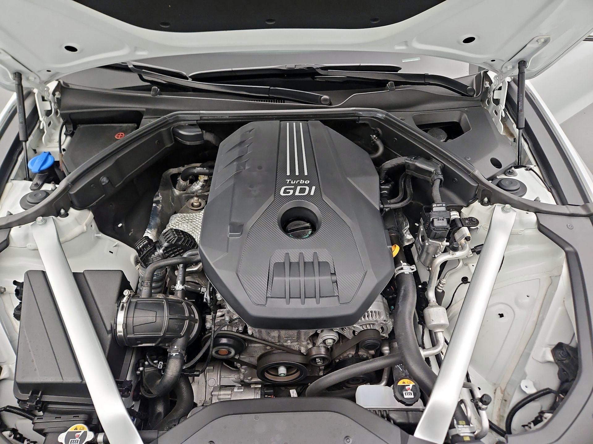 Thumbnail: 2023 Genesis G70 - 20