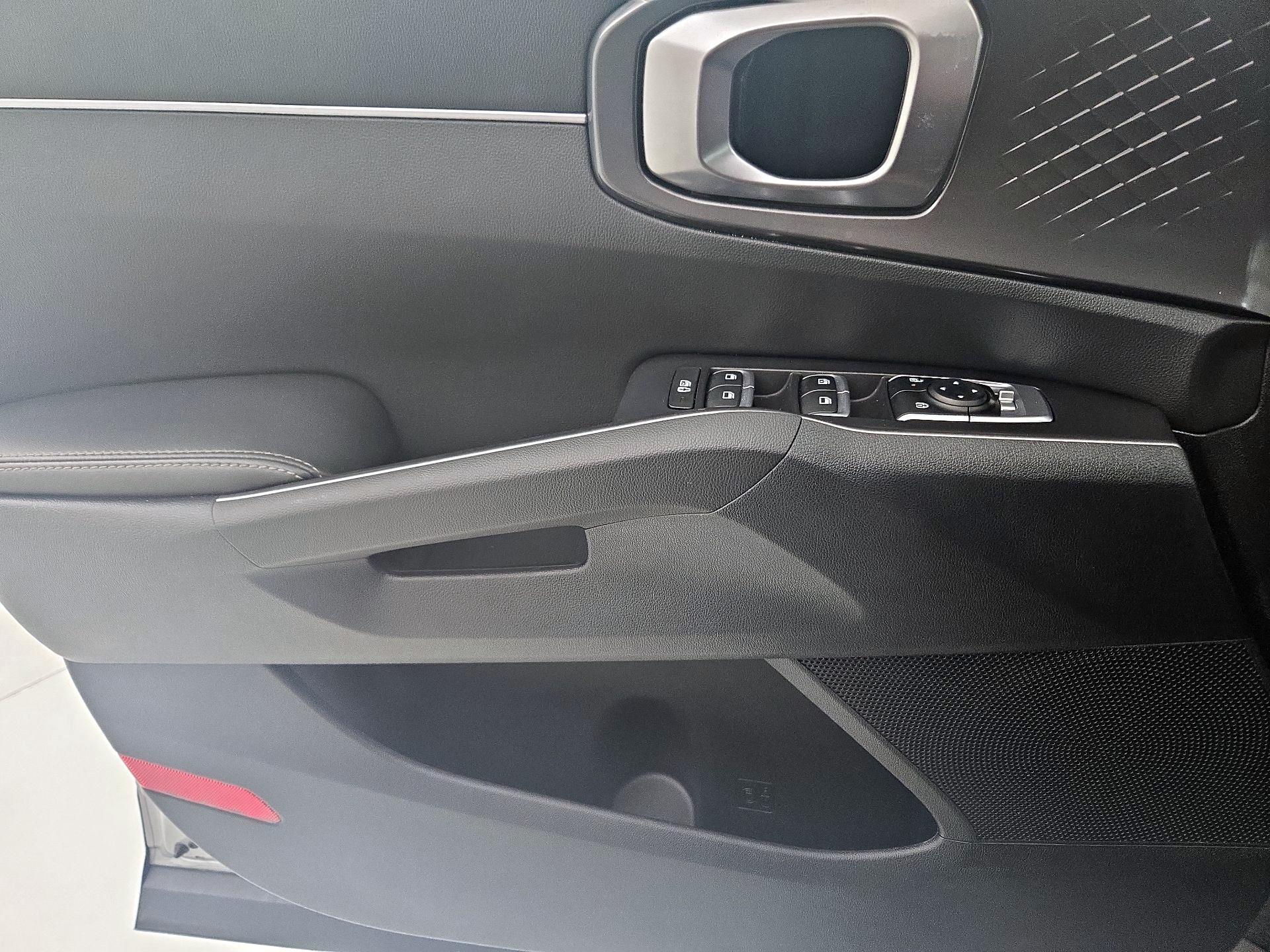 Thumbnail: 2025 Kia Sorento - 12