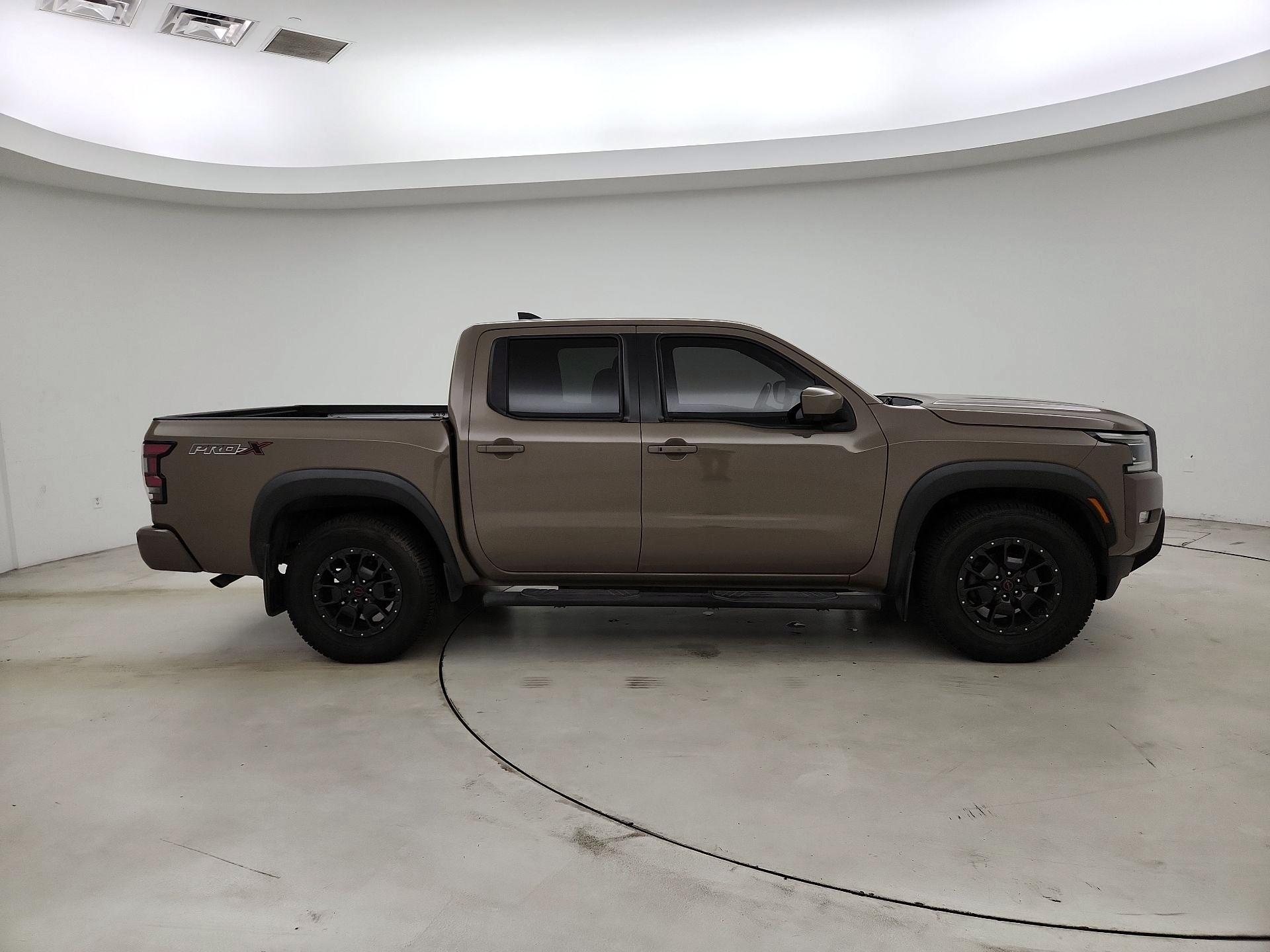 Thumbnail: 2022 Nissan Frontier - 4