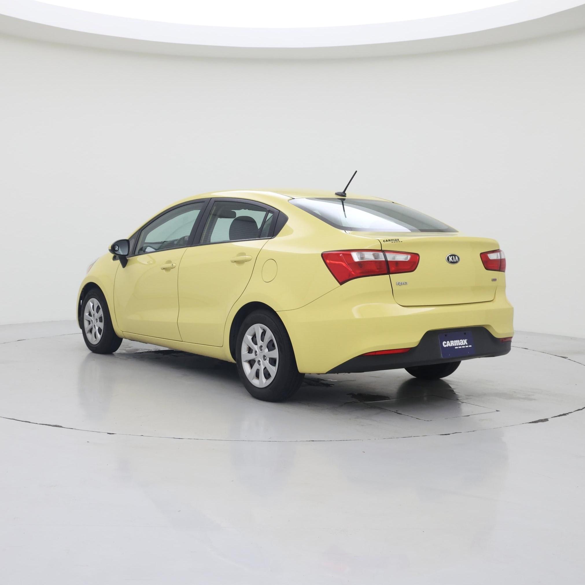 Thumbnail: 2016 Kia Rio - 2