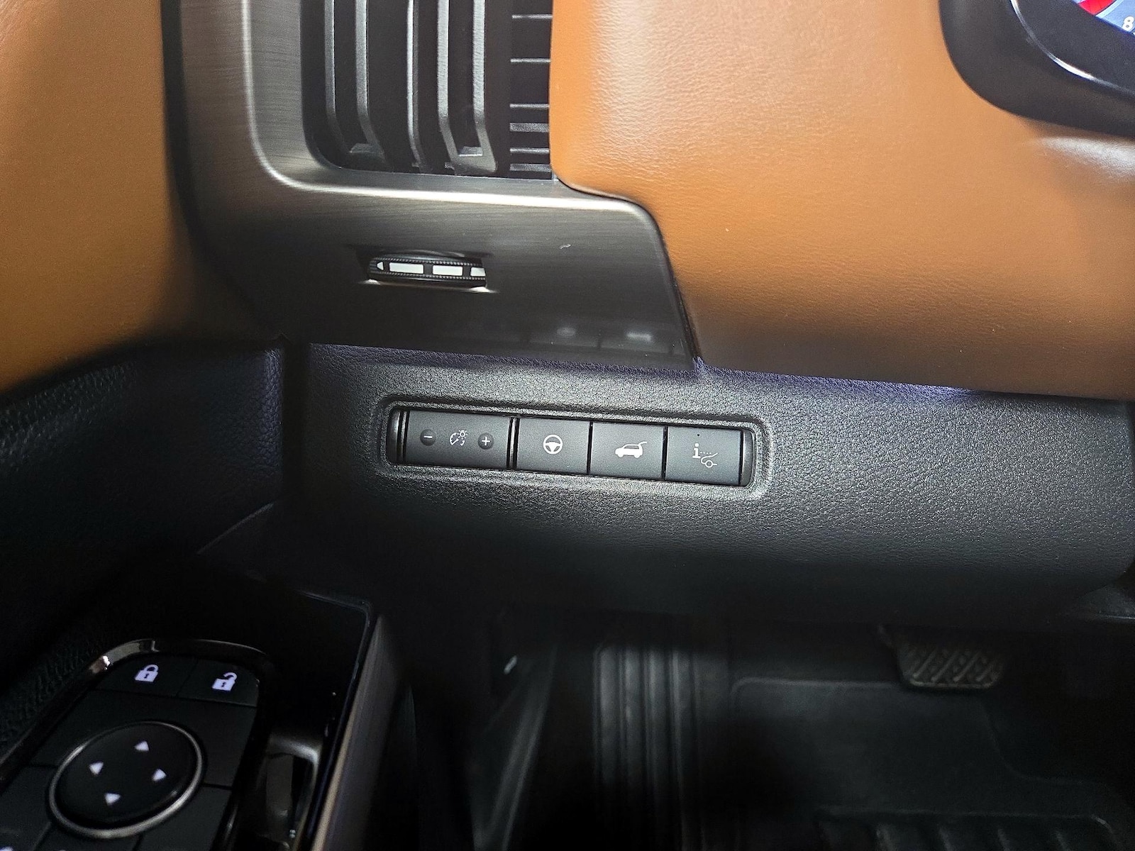 2024 Nissan Pathfinder Platinum - Photo 14