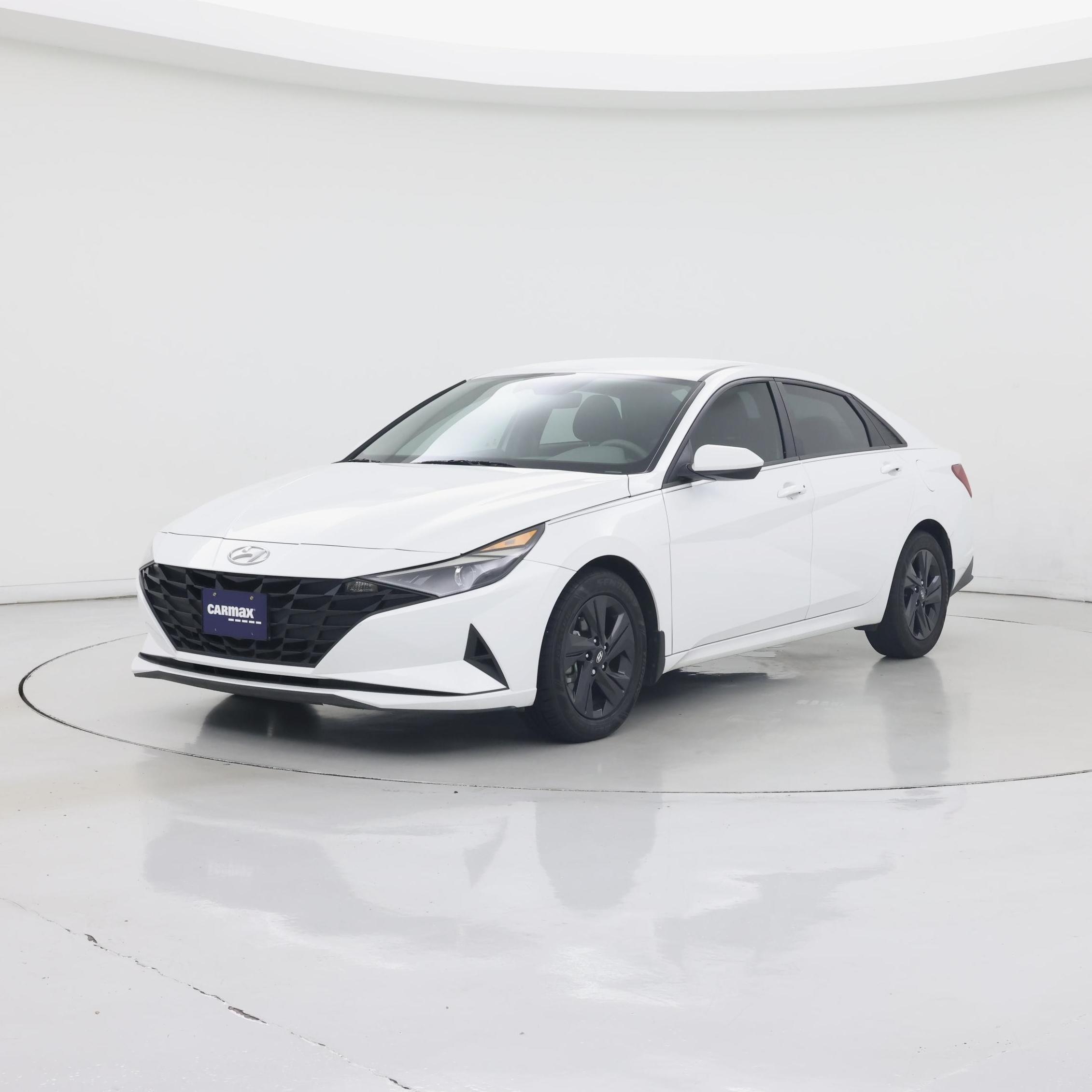 Thumbnail: 2022 Hyundai Elantra - 4