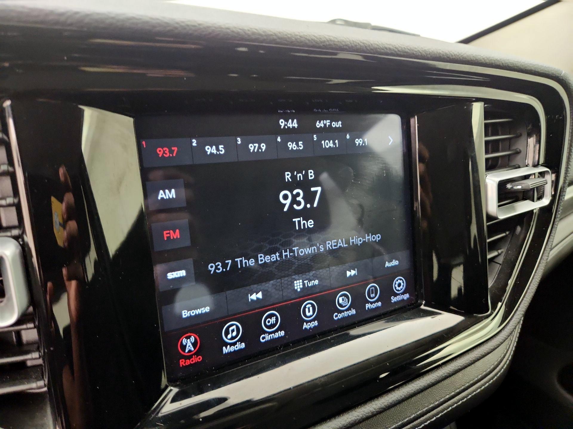 Thumbnail: 2022 Dodge Durango - 15