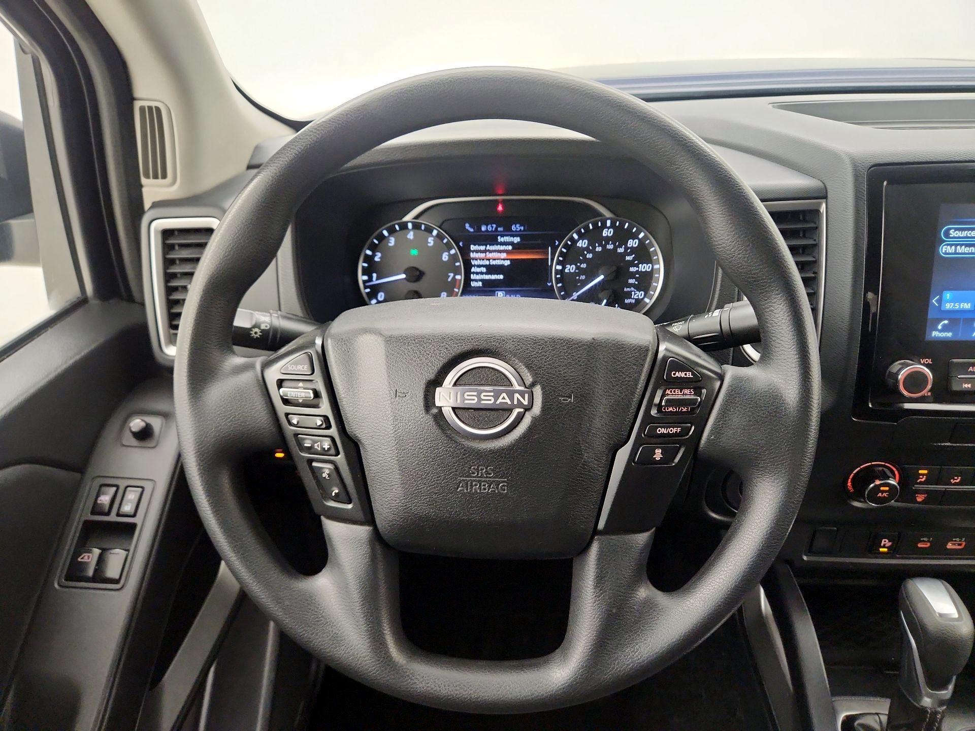Thumbnail: 2022 Nissan Frontier - 10