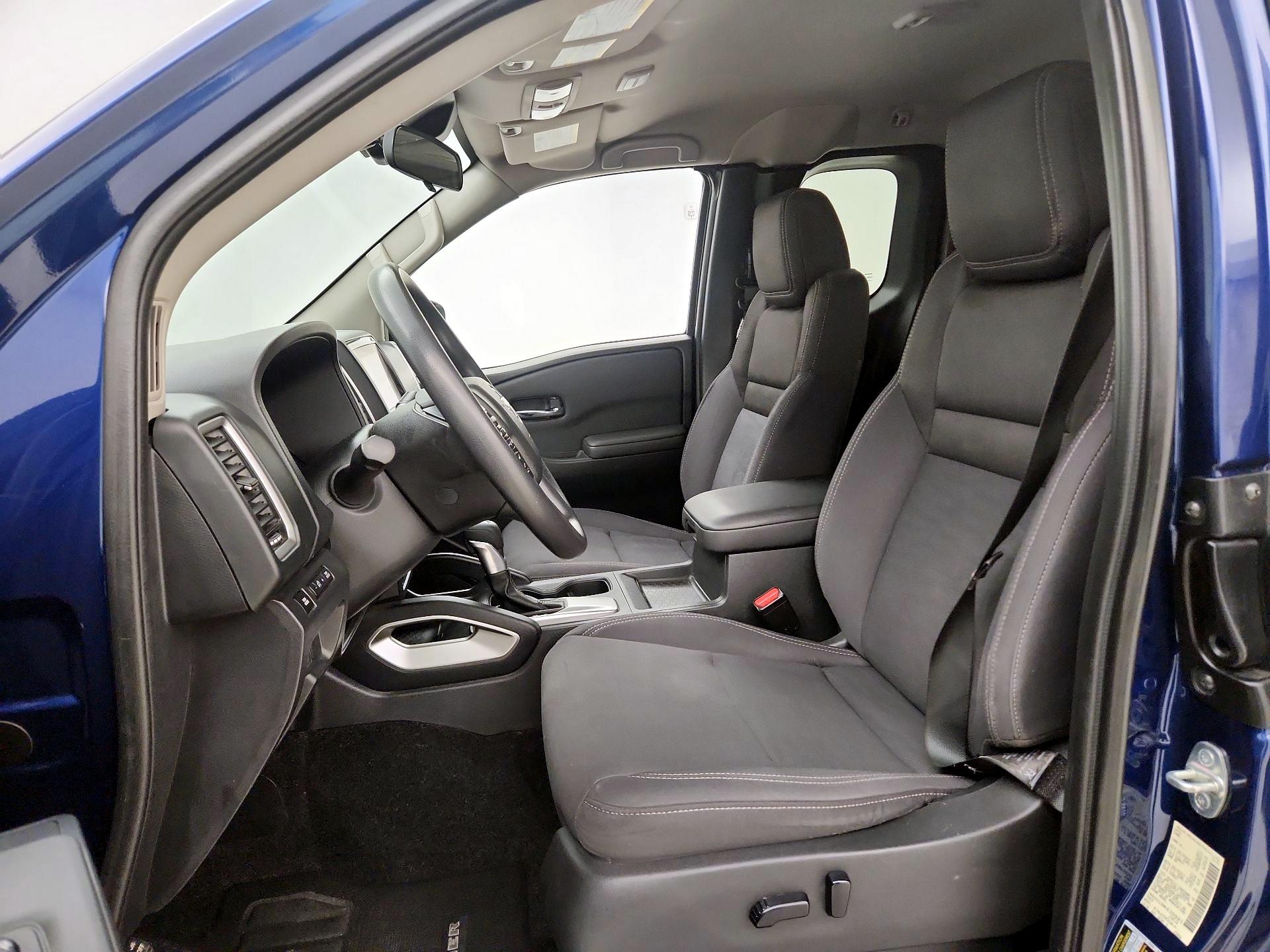 Thumbnail: 2022 Nissan Frontier - 11
