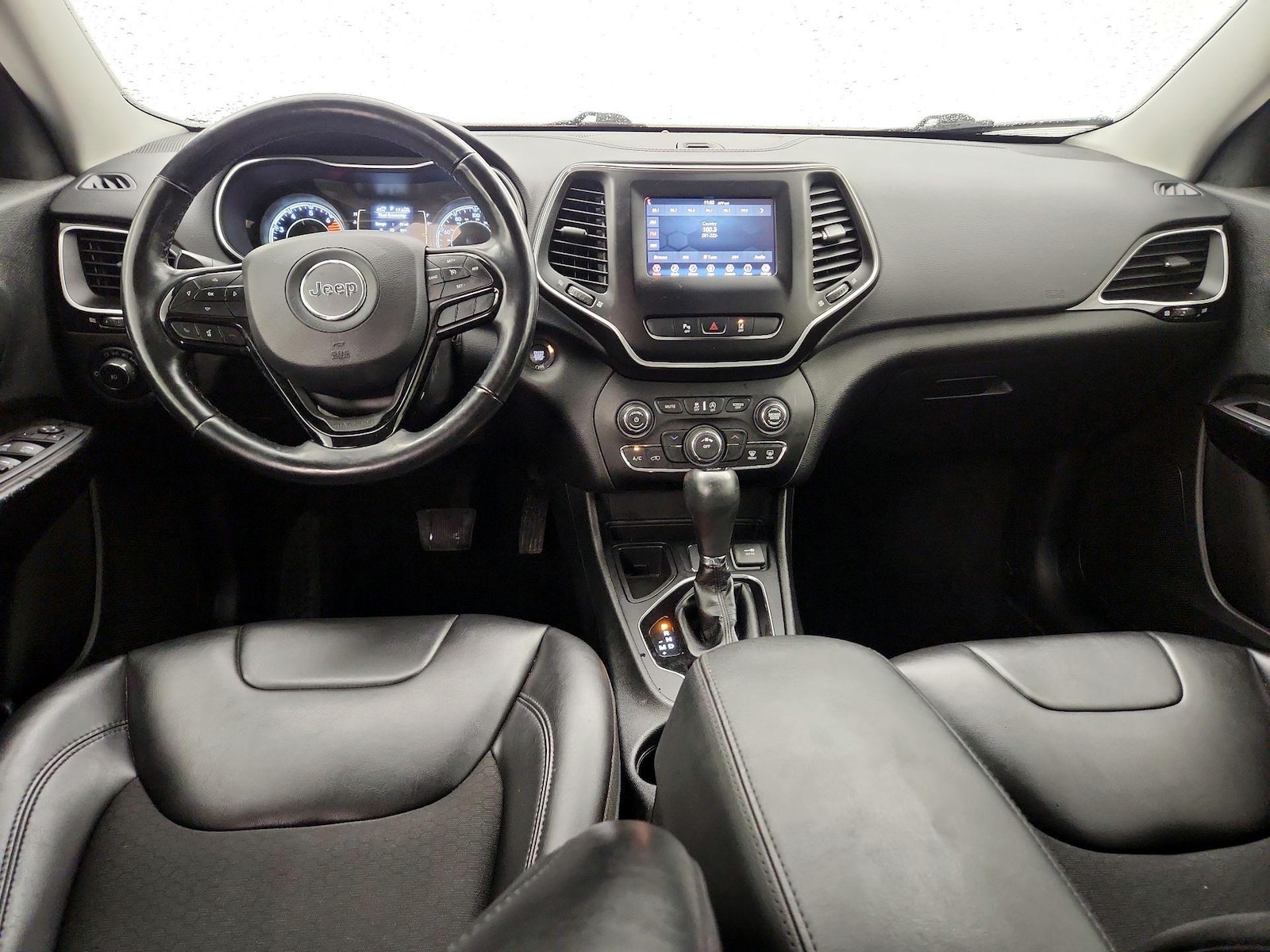 2021 Jeep Cherokee Altitude - Photo 10
