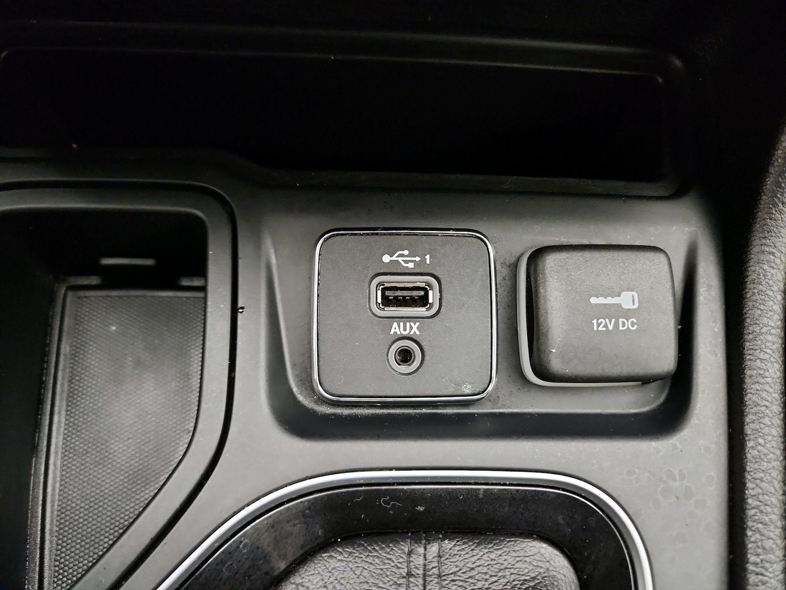 2021 Jeep Cherokee Altitude - Photo 19