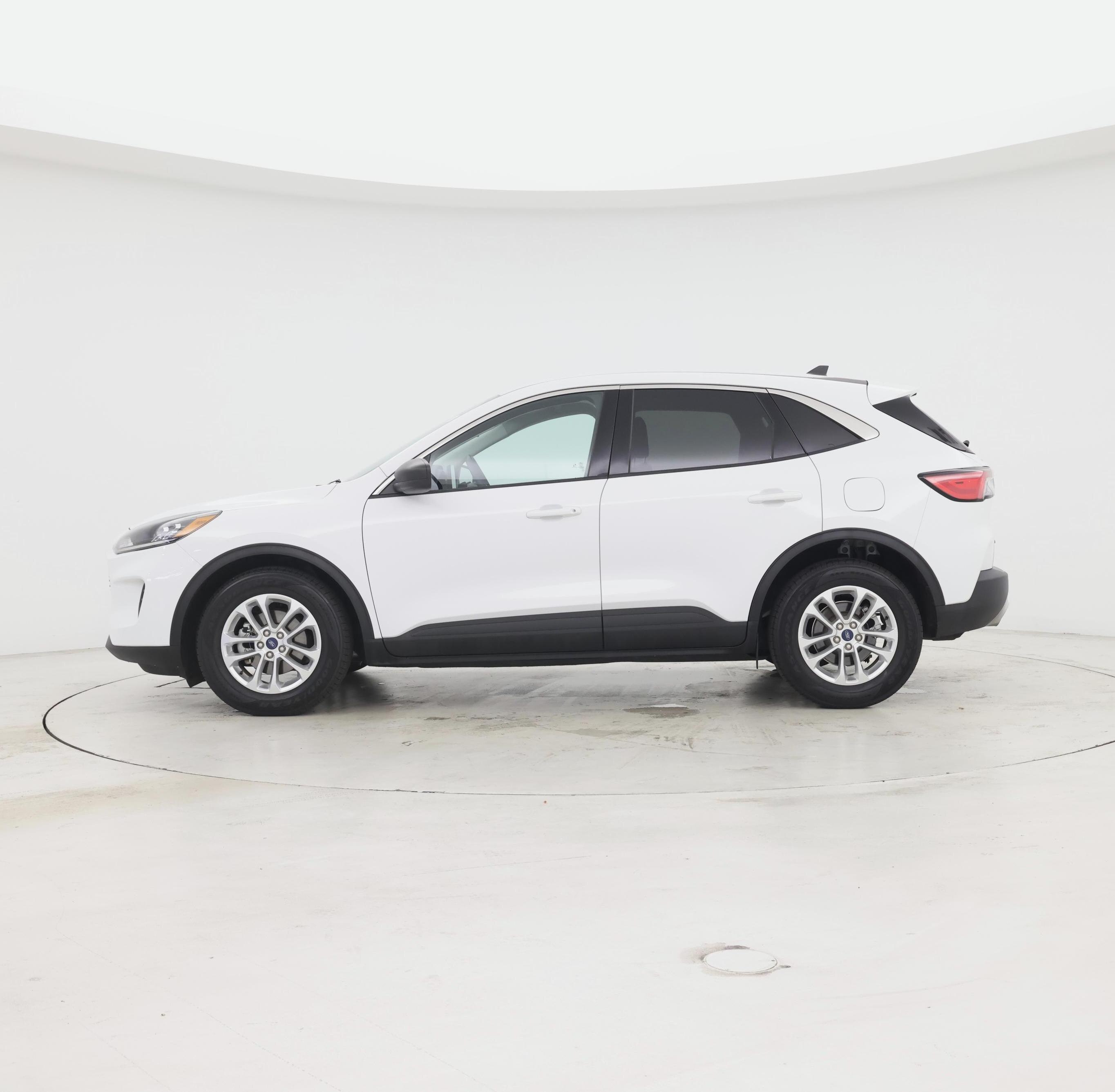 Thumbnail: 2022 Ford Escape - 3