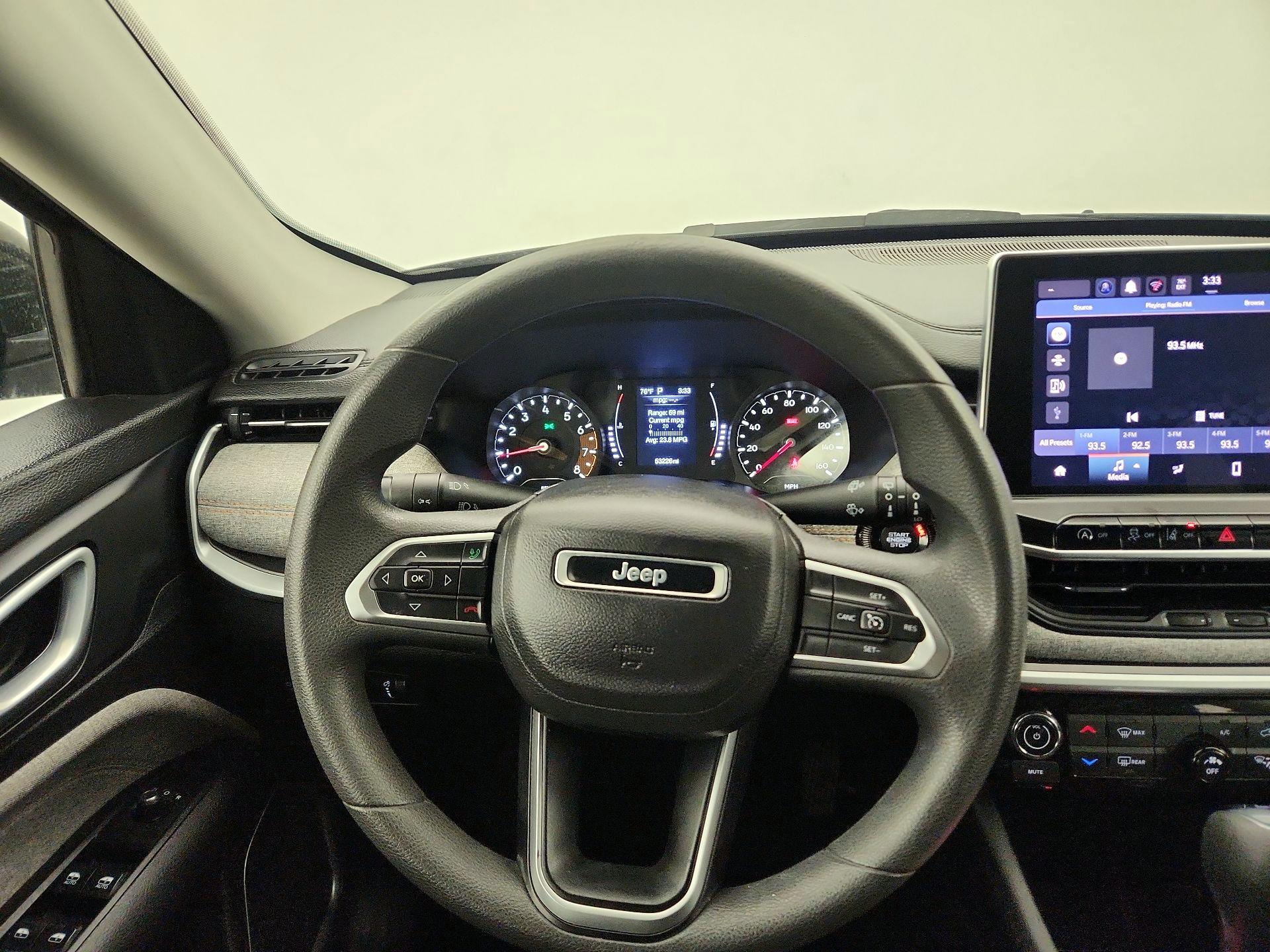 Thumbnail: 2022 Jeep Compass - 10