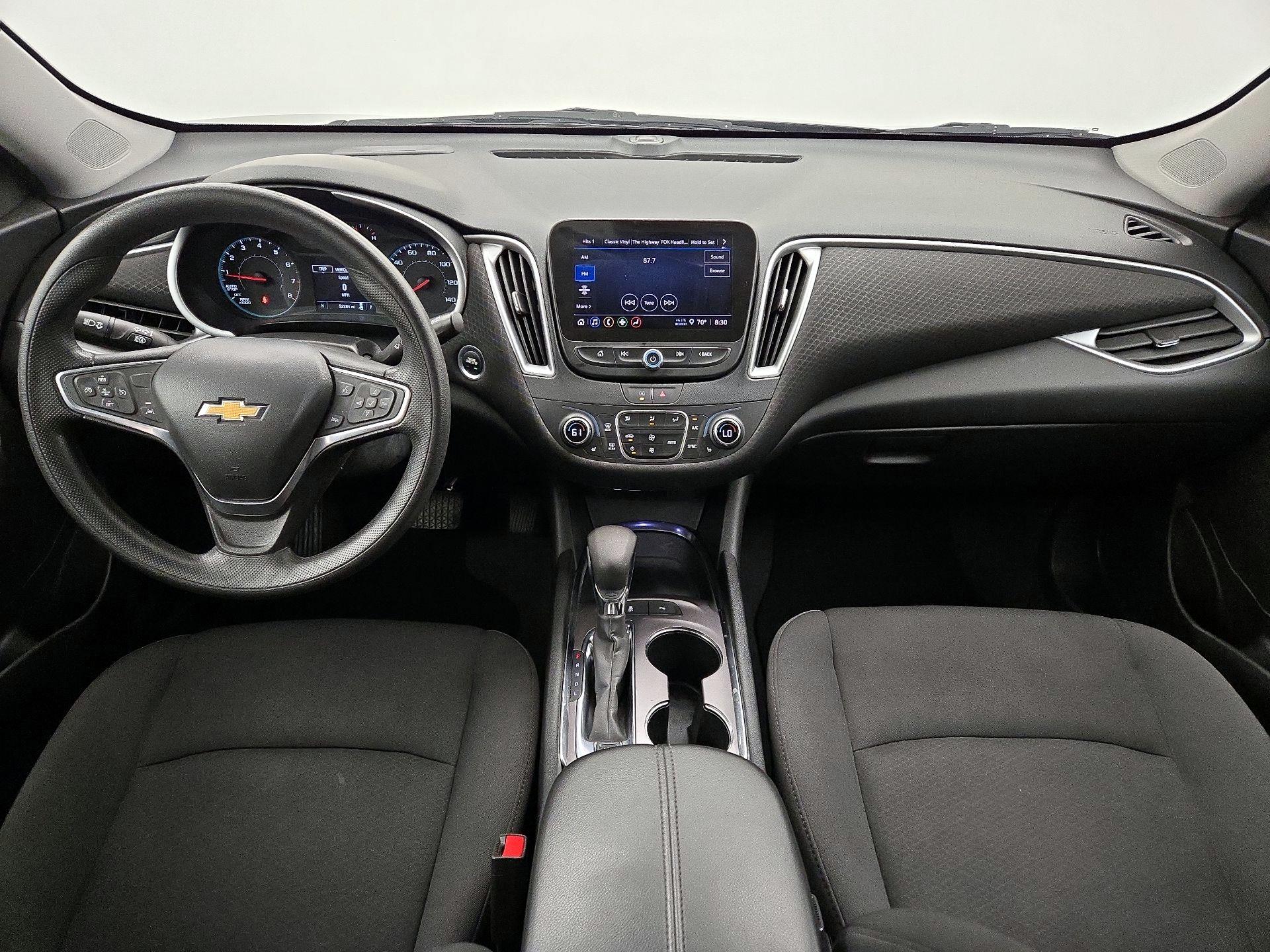 Thumbnail: 2023 Chevrolet Malibu - 9