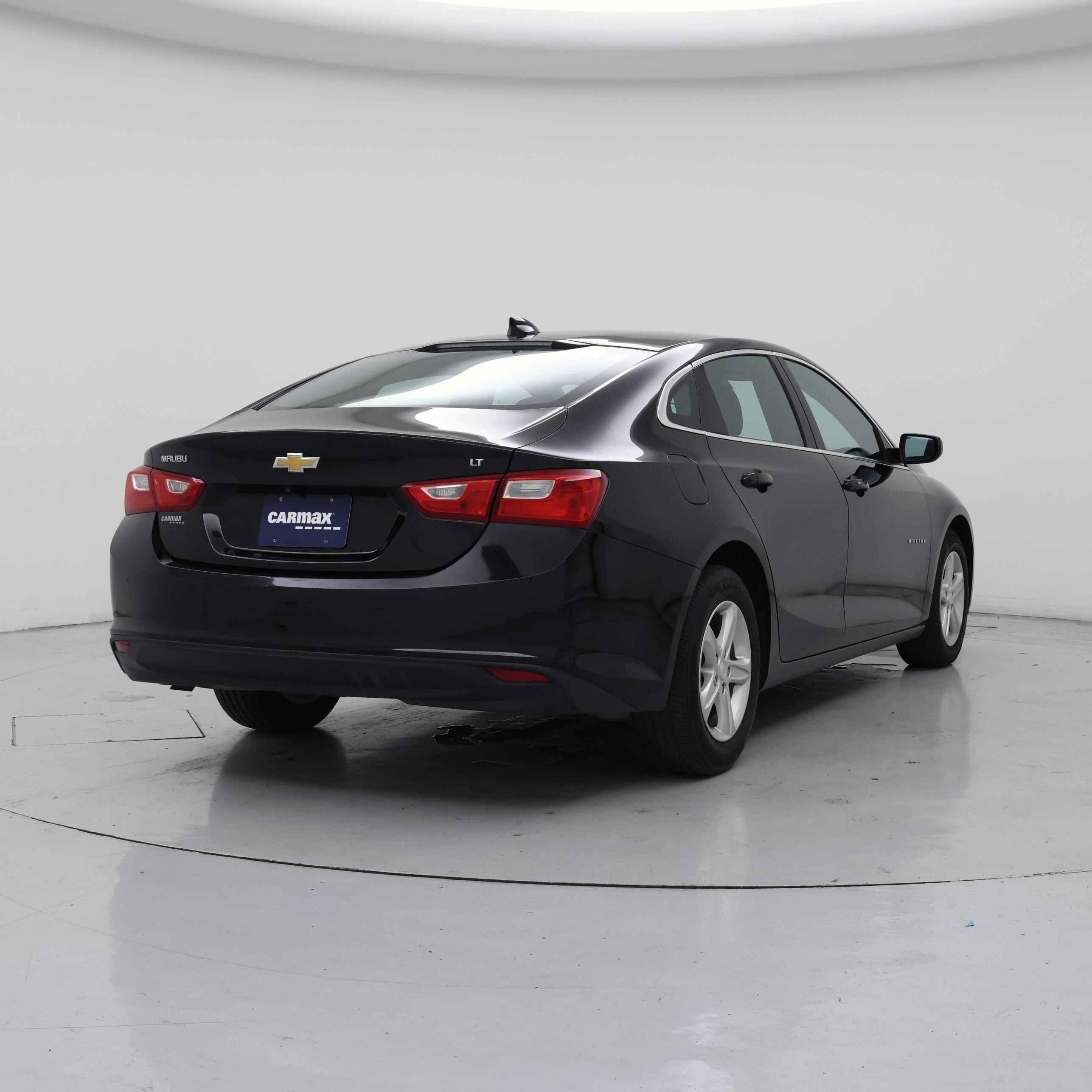 Thumbnail: 2023 Chevrolet Malibu - 8