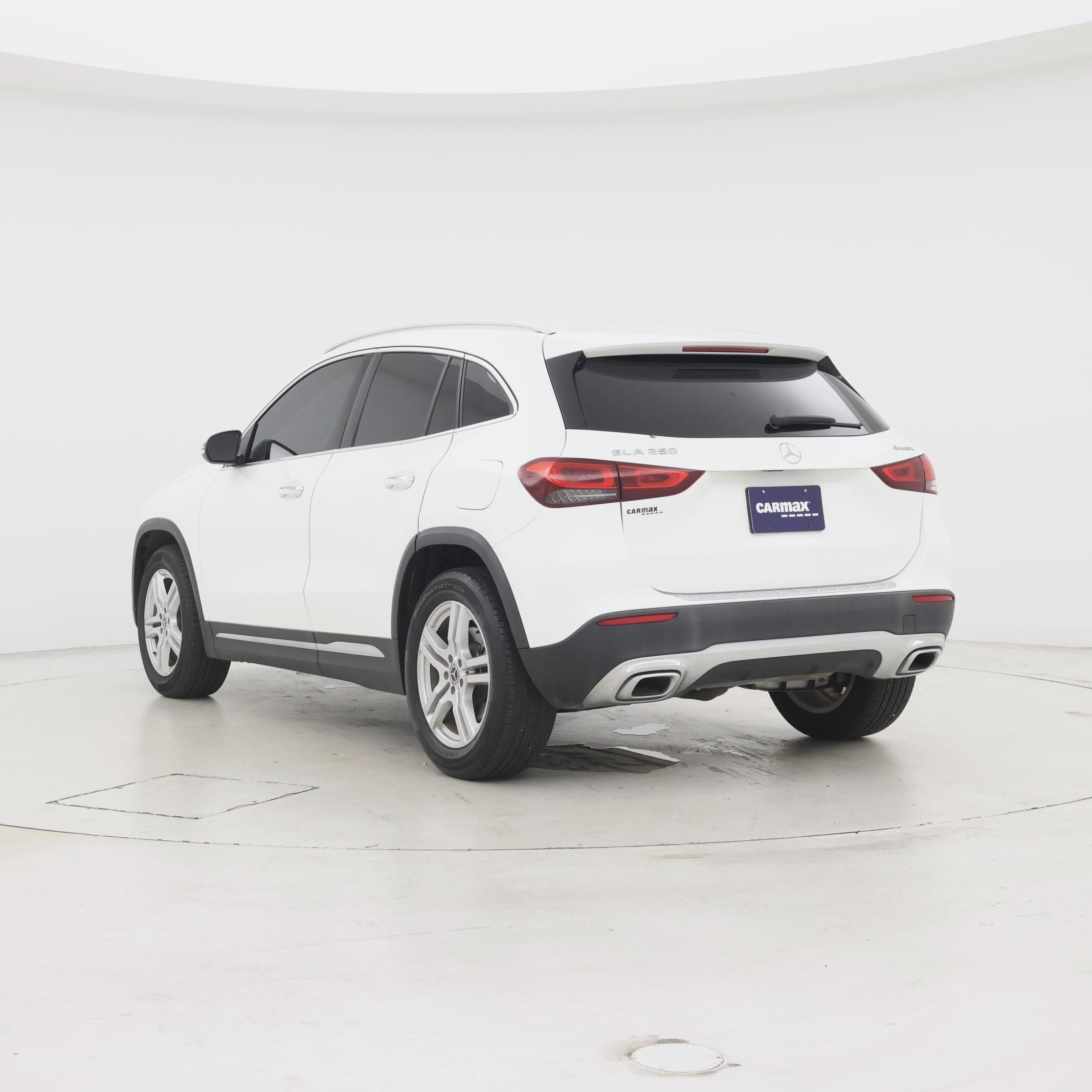 Thumbnail: 2022 Mercedes-Benz GLA - 2