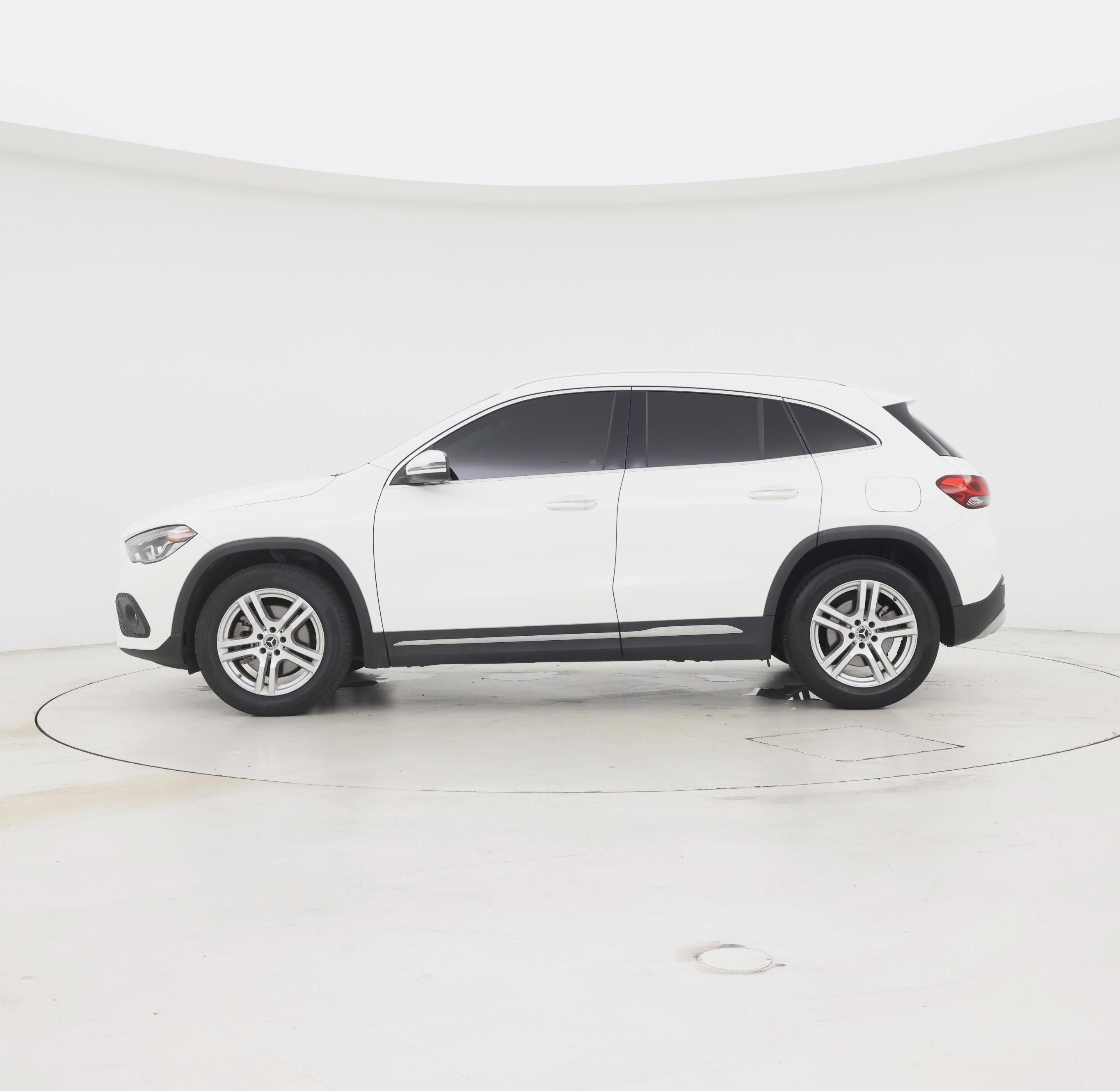 Thumbnail: 2022 Mercedes-Benz GLA - 3