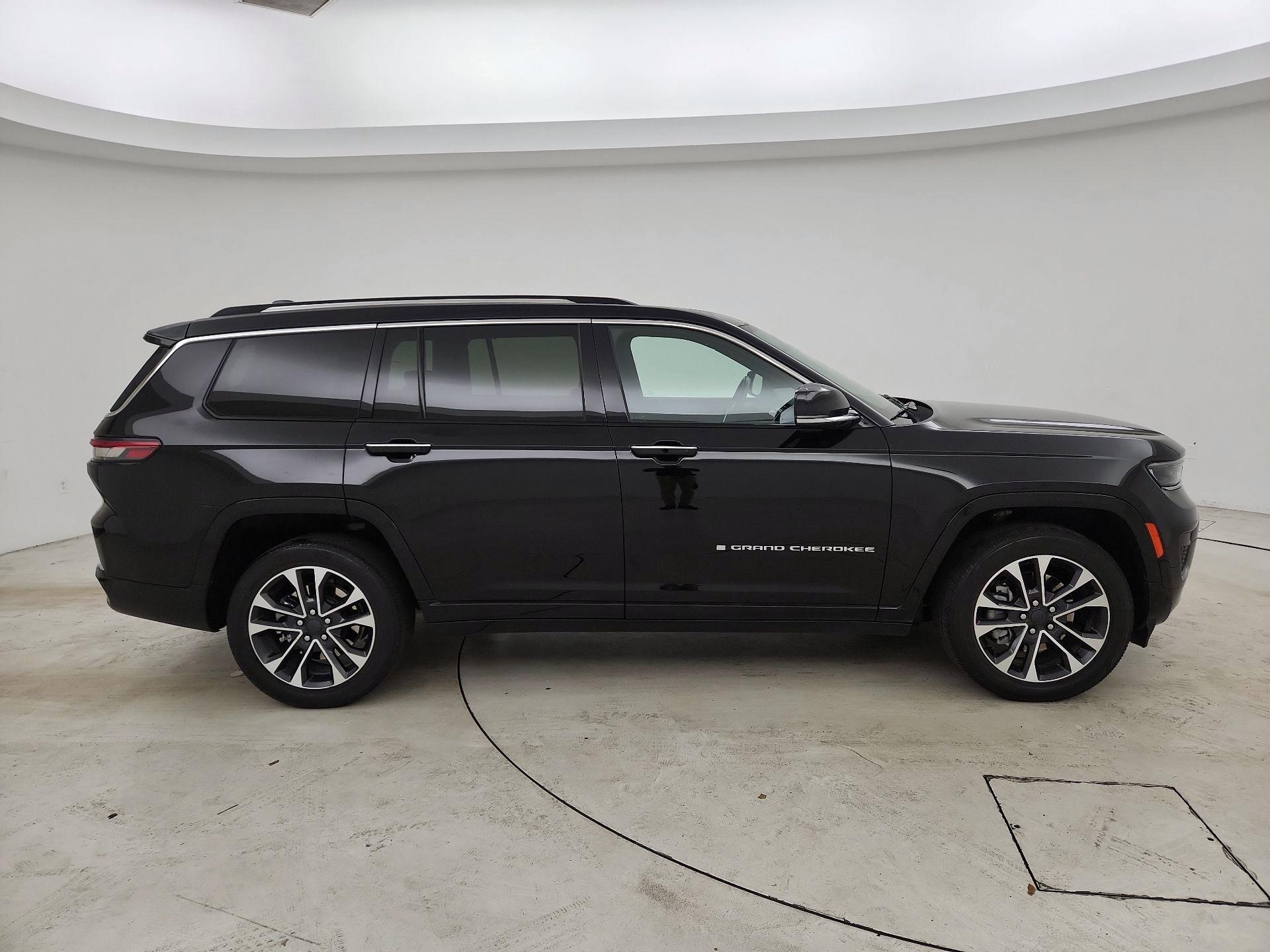 Thumbnail: 2021 Jeep Grand Cherokee L - 4