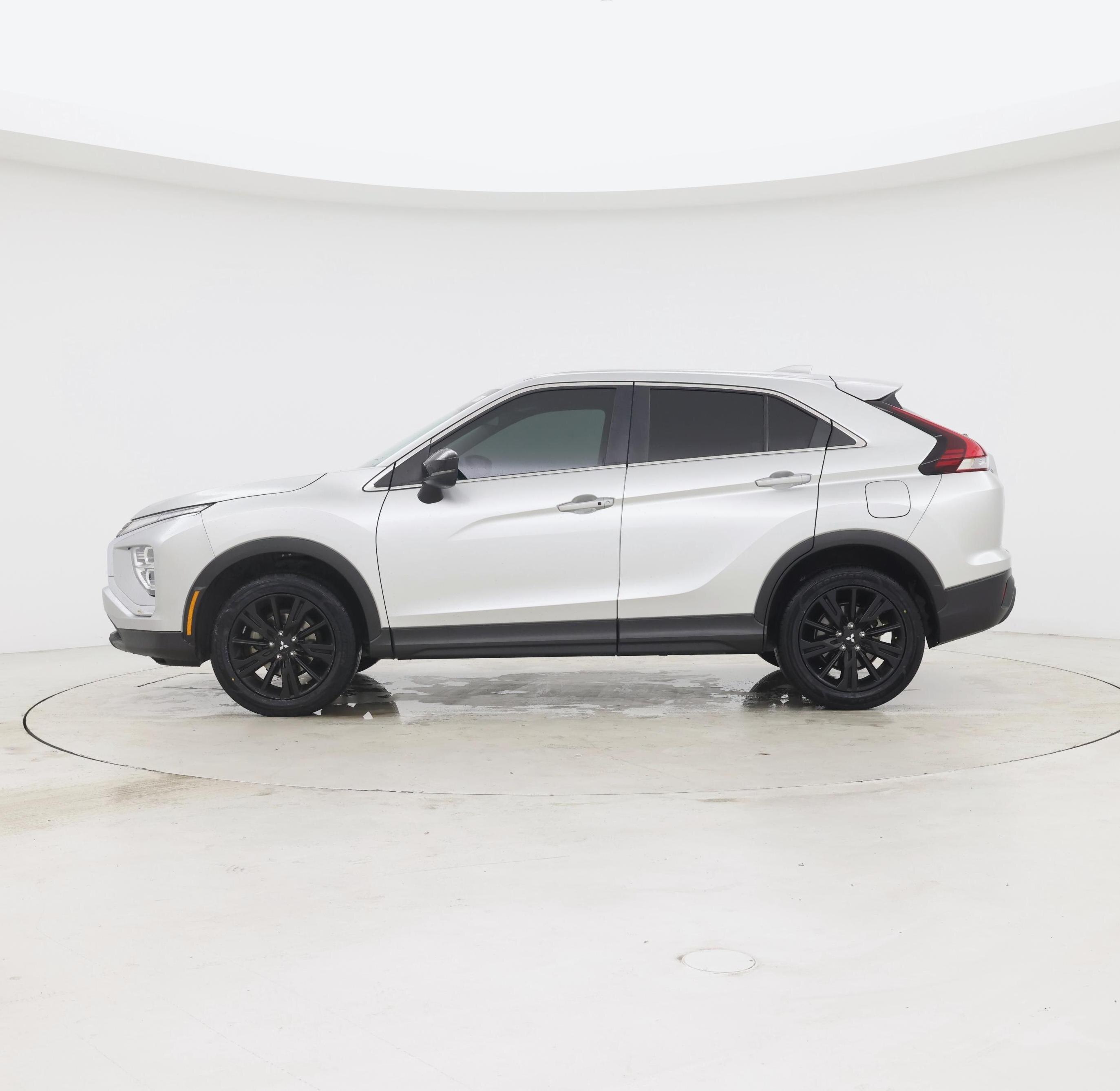 Thumbnail: 2024 Mitsubishi Eclipse Cross - 3
