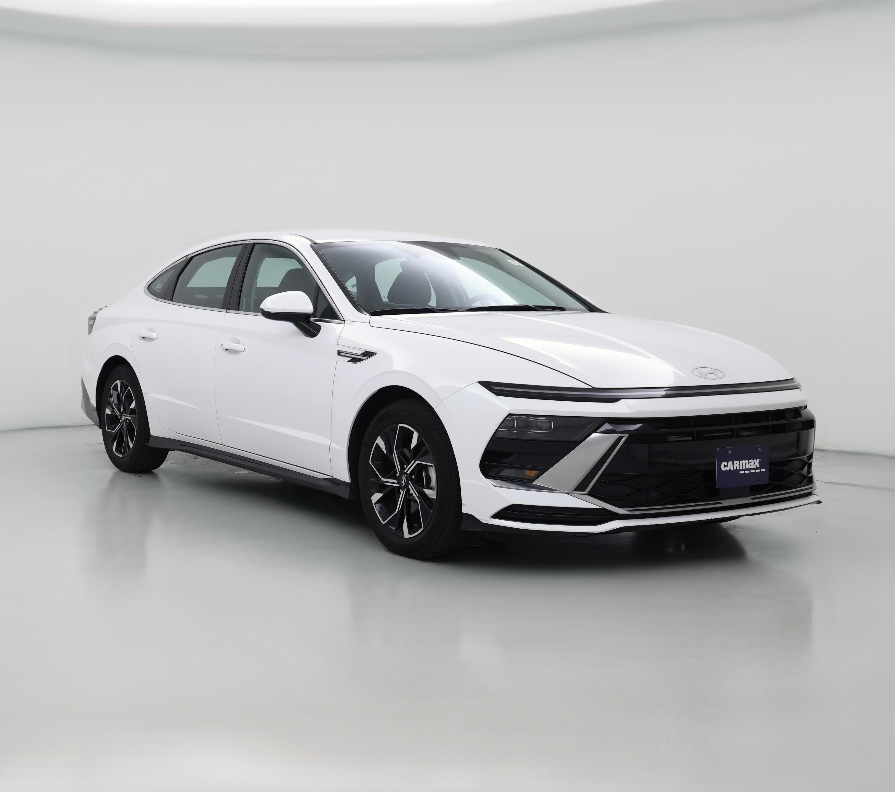 Thumbnail: 2025 Hyundai Sonata - 1